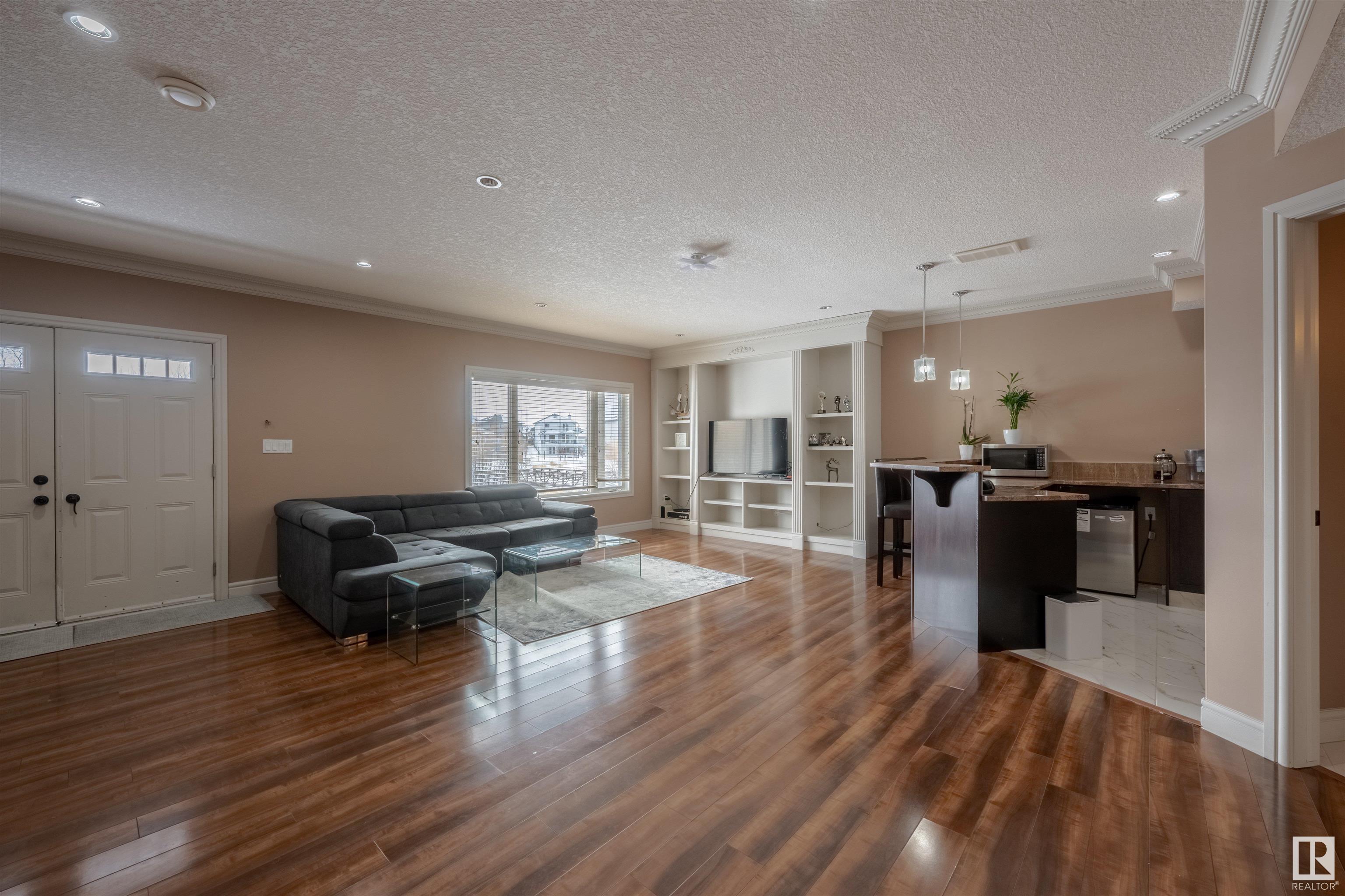      839 Wildwood CR NW , Edmonton,  ,T6T 0M1 ;  Listing Number: MLS E4417110