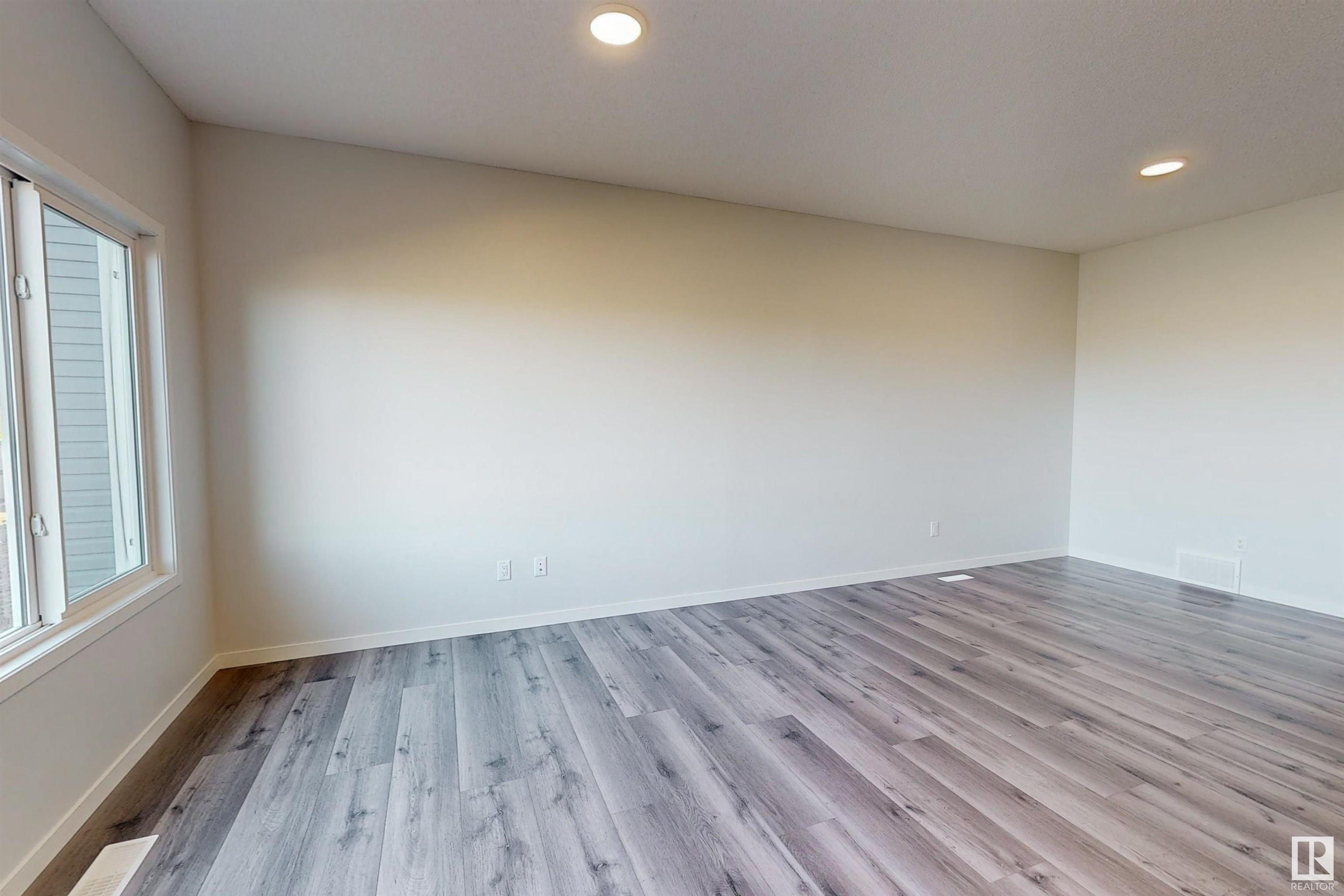      4604 72 AV , Beaumont,  ,T4X 3B1 ;  Listing Number: MLS E4417131