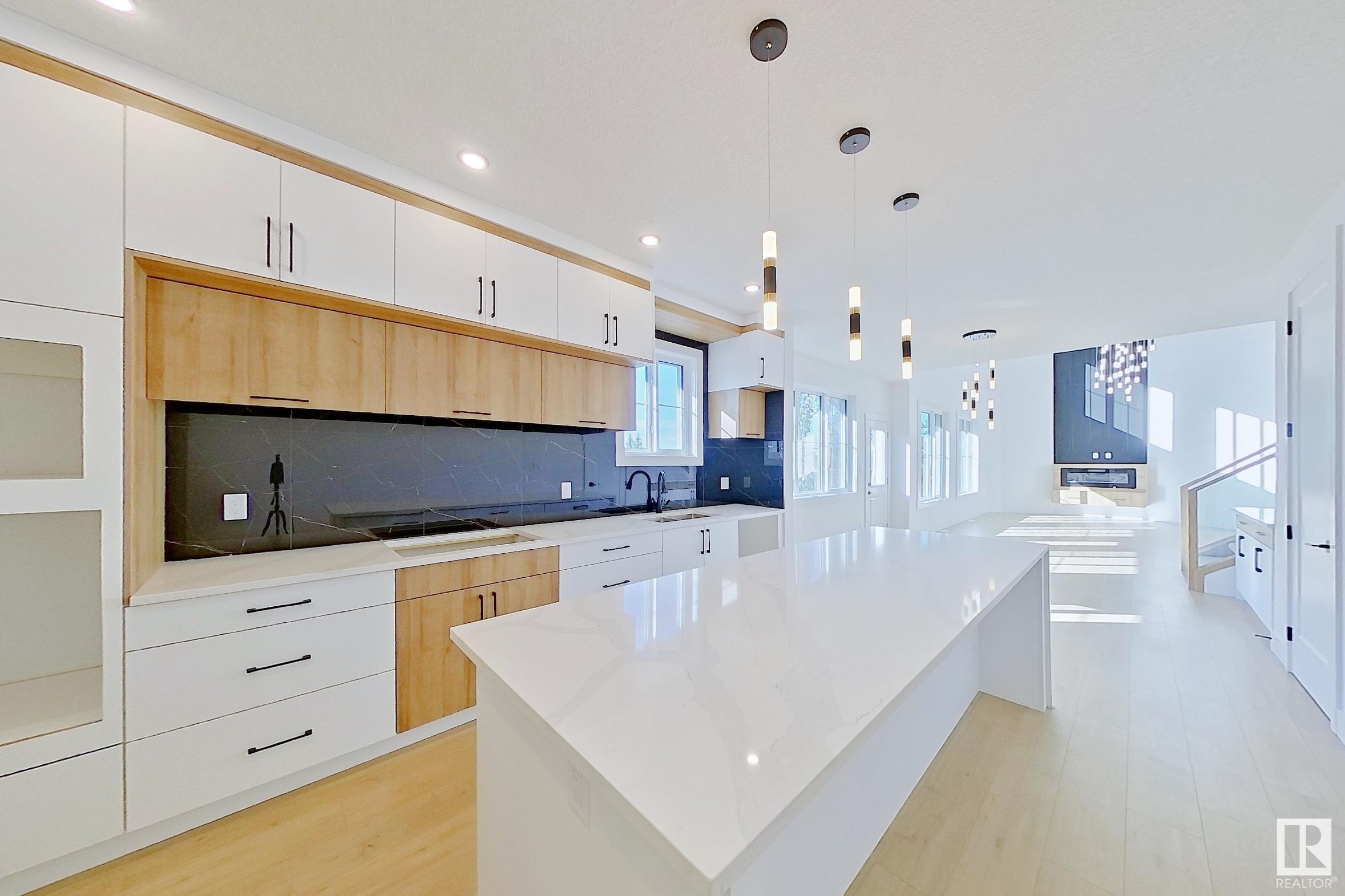      9 GALLOWAY ST , Sherwood Park,  ,T8A 4X6 ;  Listing Number: MLS E4417133
