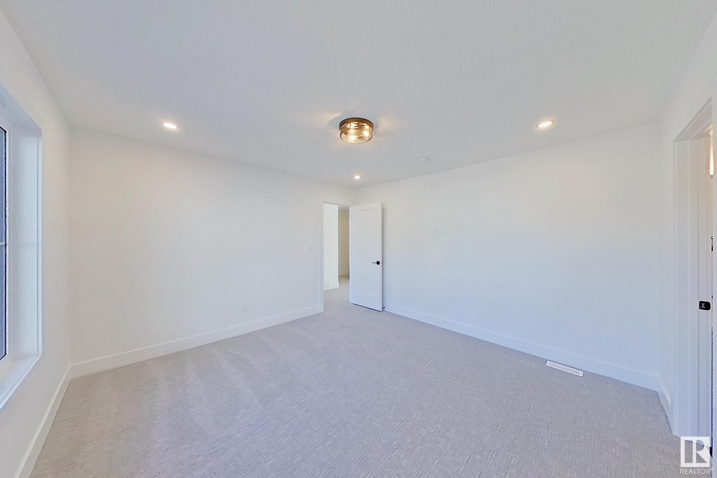      9 GALLOWAY ST , Sherwood Park,  ,T8A 4X6 ;  Listing Number: MLS E4417133