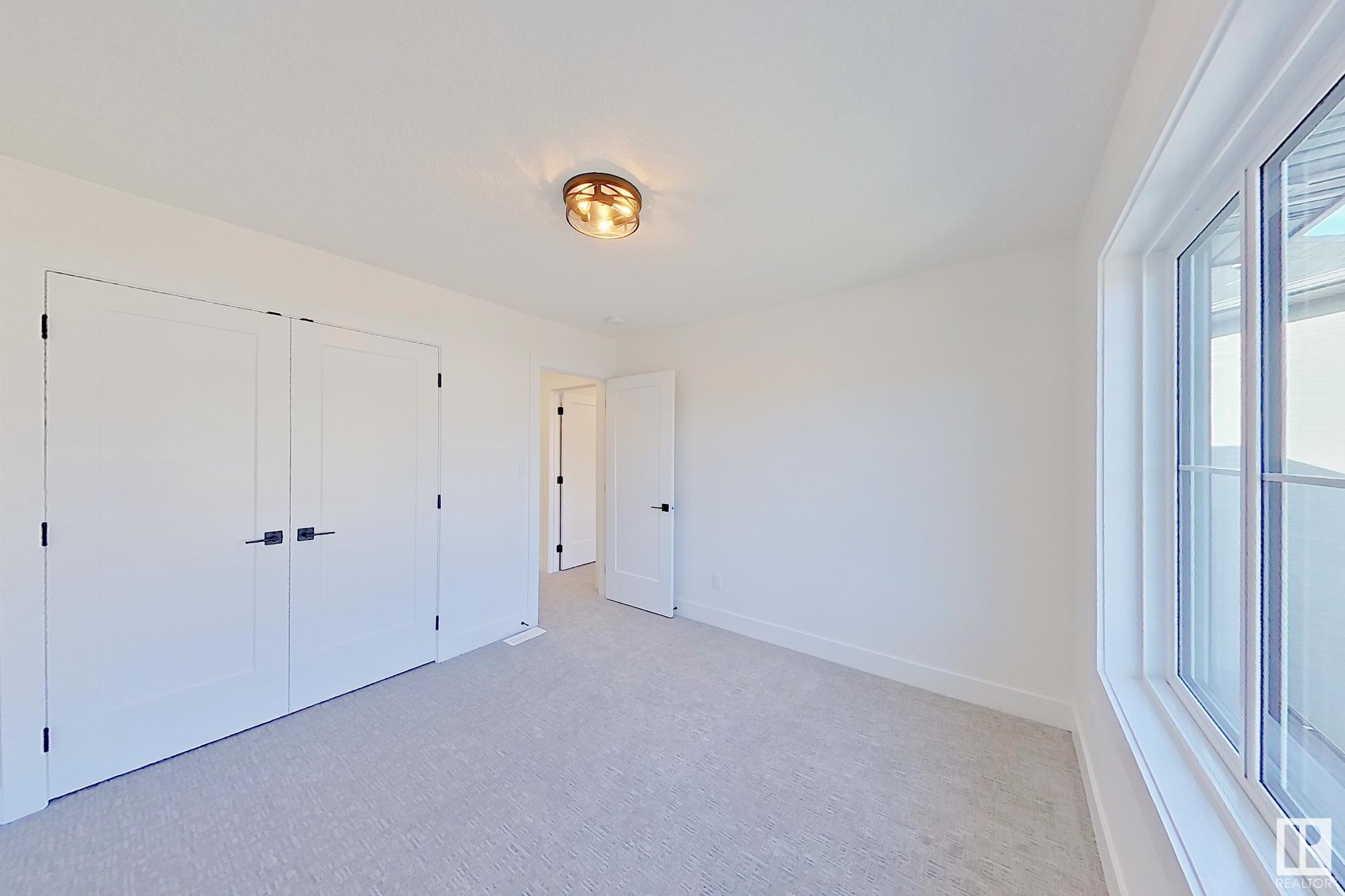      9 GALLOWAY ST , Sherwood Park,  ,T8A 4X6 ;  Listing Number: MLS E4417133