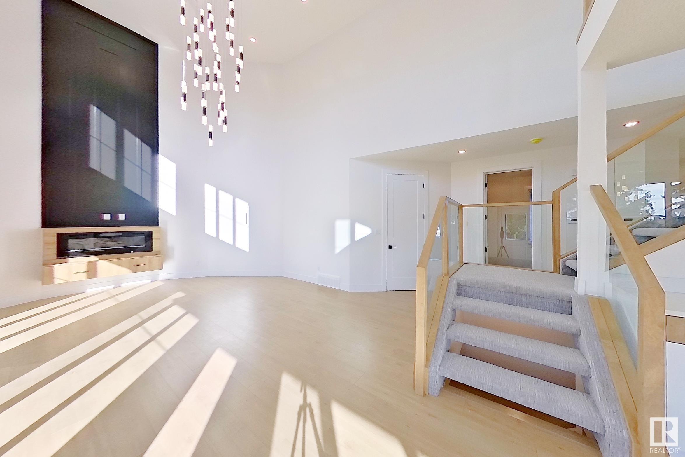      9 GALLOWAY ST , Sherwood Park,  ,T8A 4X6 ;  Listing Number: MLS E4417133