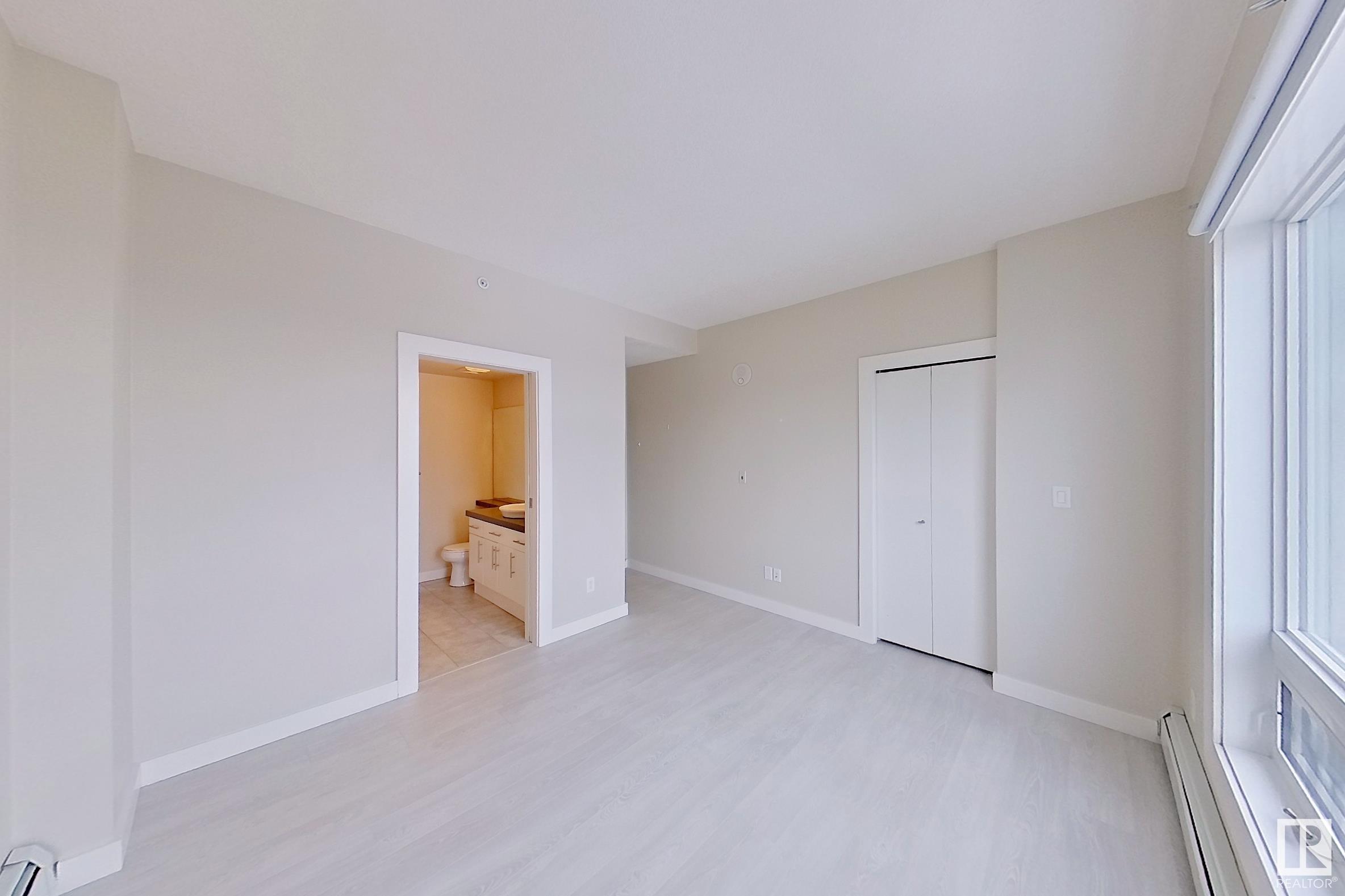      #1905 10136 104 ST NW NW , Edmonton,  ,T5J 0B5 ;  Listing Number: MLS E4417139