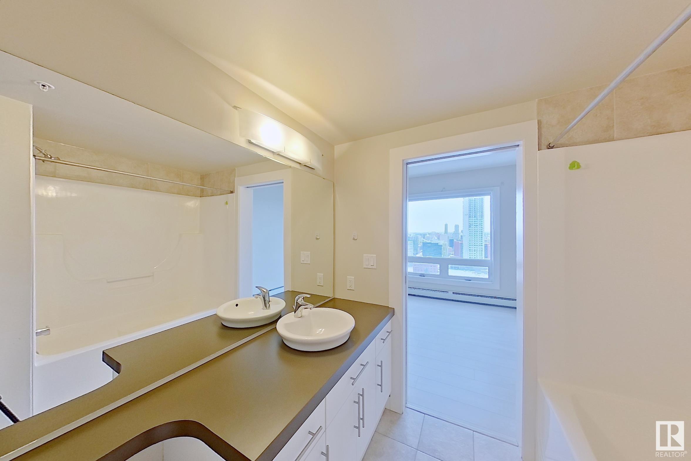      #1905 10136 104 ST NW NW , Edmonton,  ,T5J 0B5 ;  Listing Number: MLS E4417139