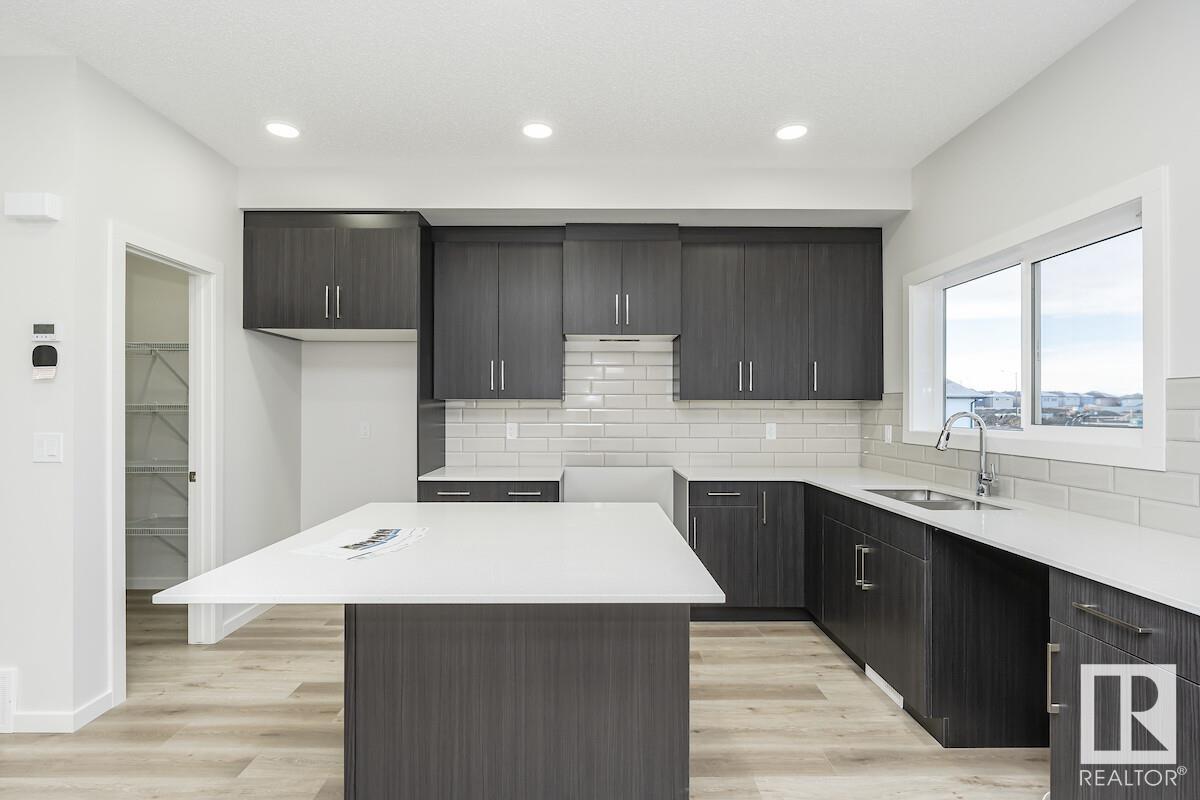      18168 73 ST NW , Edmonton,  ,T5Z 0J1 ;  Listing Number: MLS E4417140