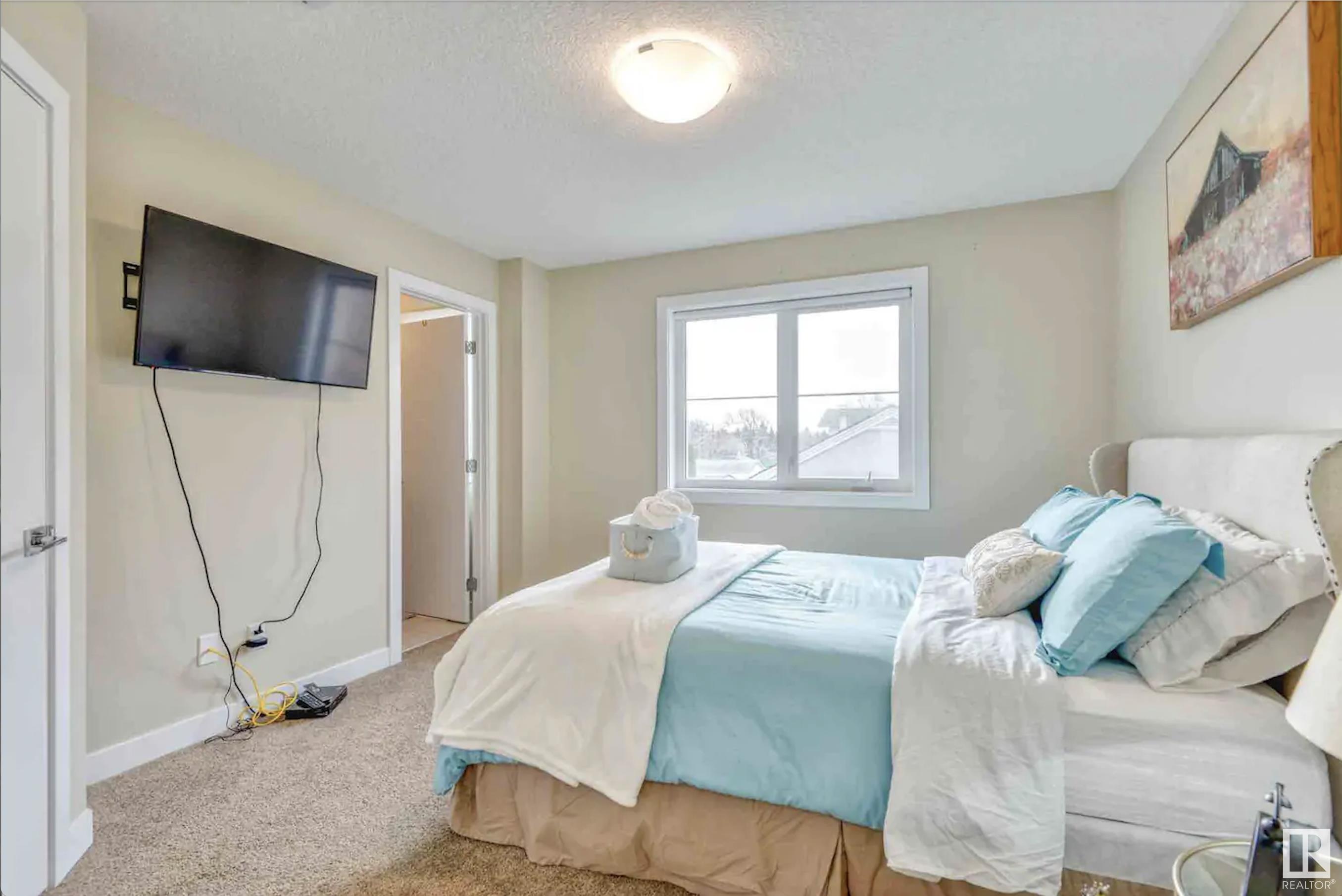      12219 117 AV NW , Edmonton,  ,T5M 0G7 ;  Listing Number: MLS E4417149