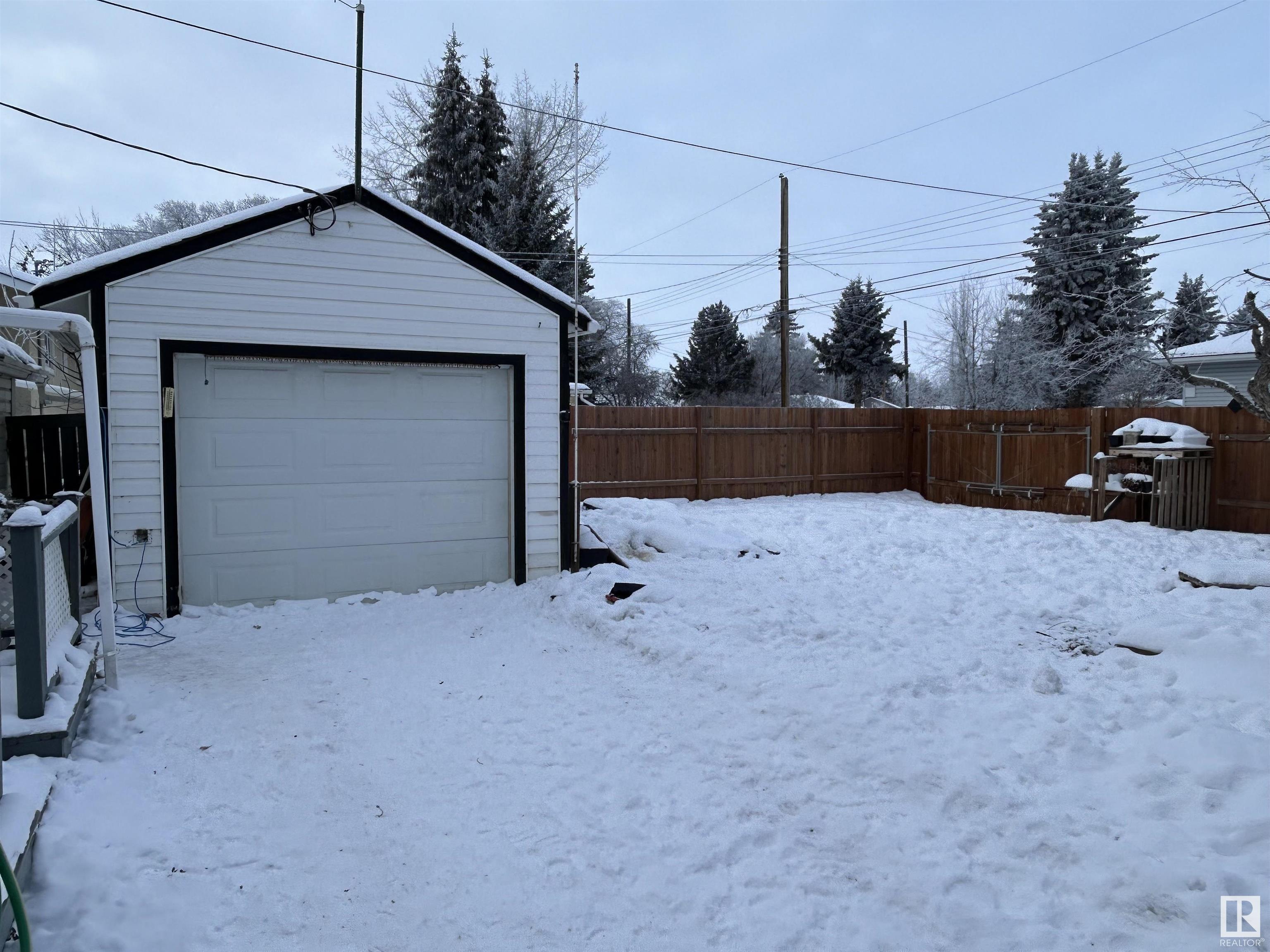      5602-50 ave , Camrose,  ,T4V 0T7 ;  Listing Number: MLS E4417151