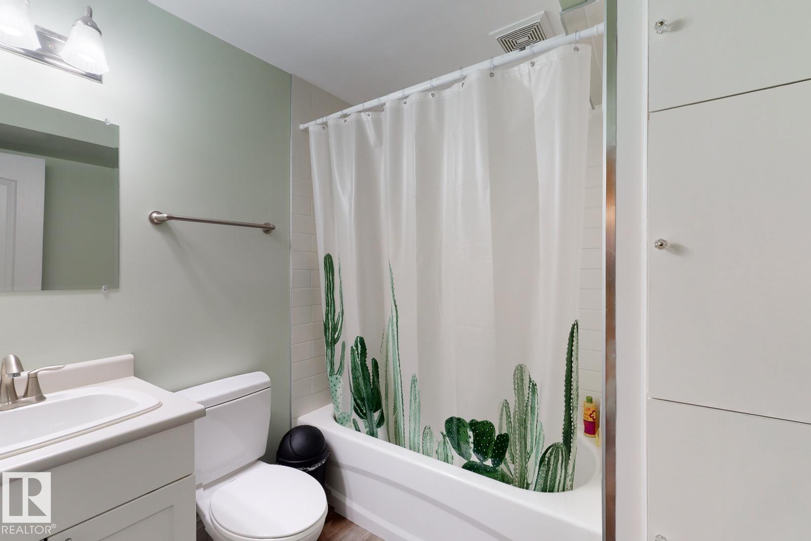 Photo 13 at 1-4 - 4913 47 Avenue, Old Town, Stony Plain