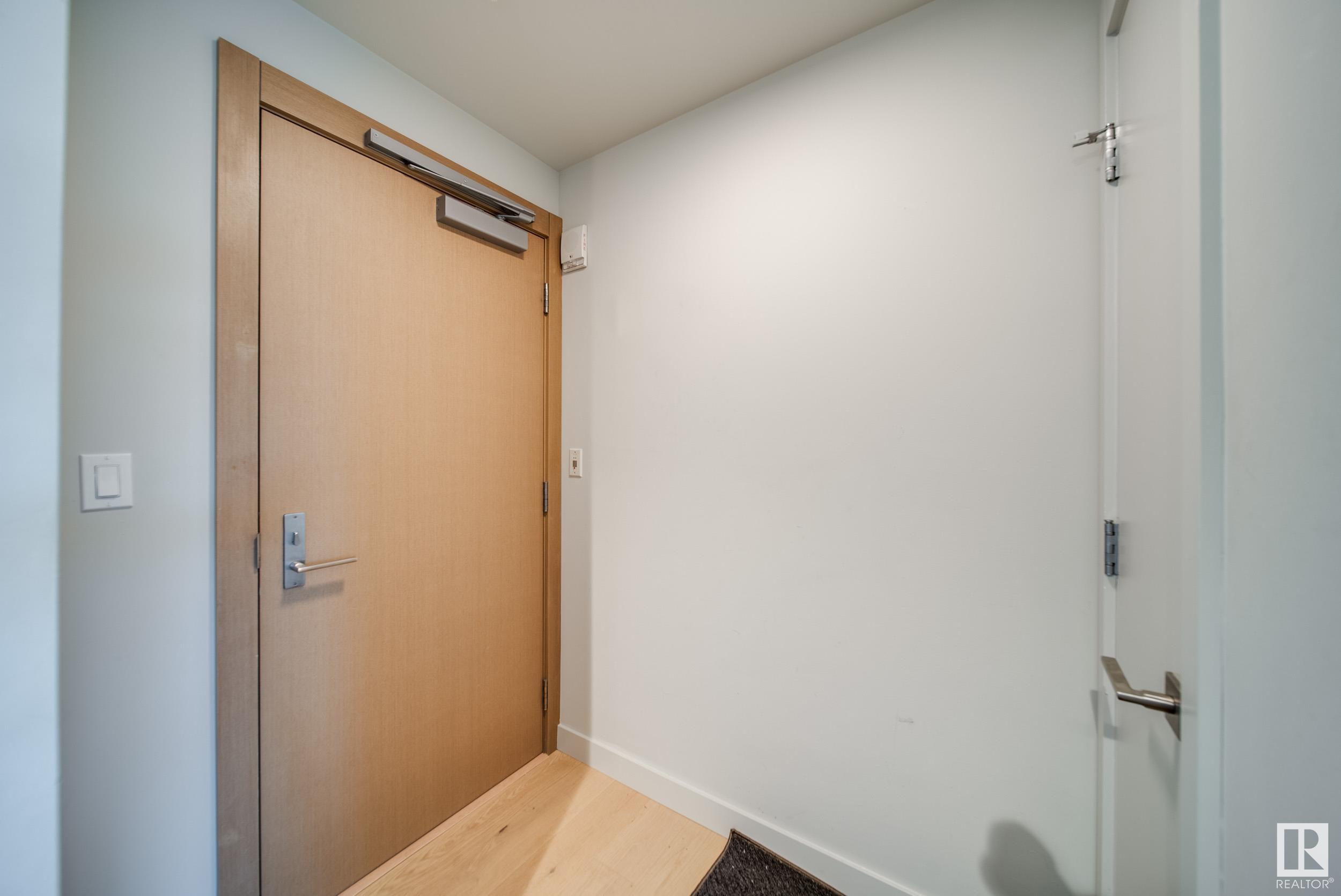      #3505 10360 102 ST NW , Edmonton,  ,T5J 4Y8 ;  Listing Number: MLS E4417159