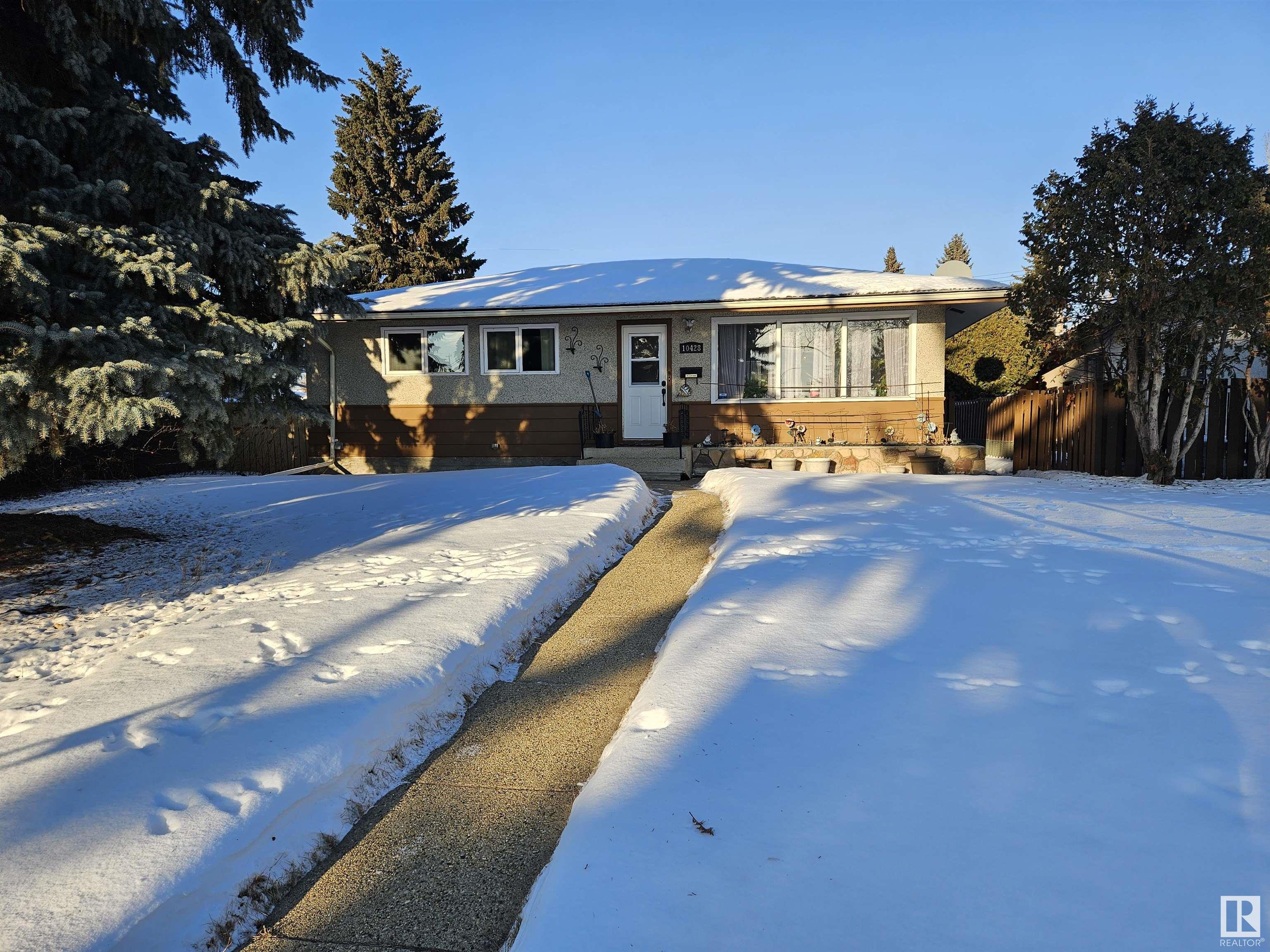     10428 136 AV NW , Edmonton,  ,T5E 1W3 ;  Listing Number: MLS E4417166