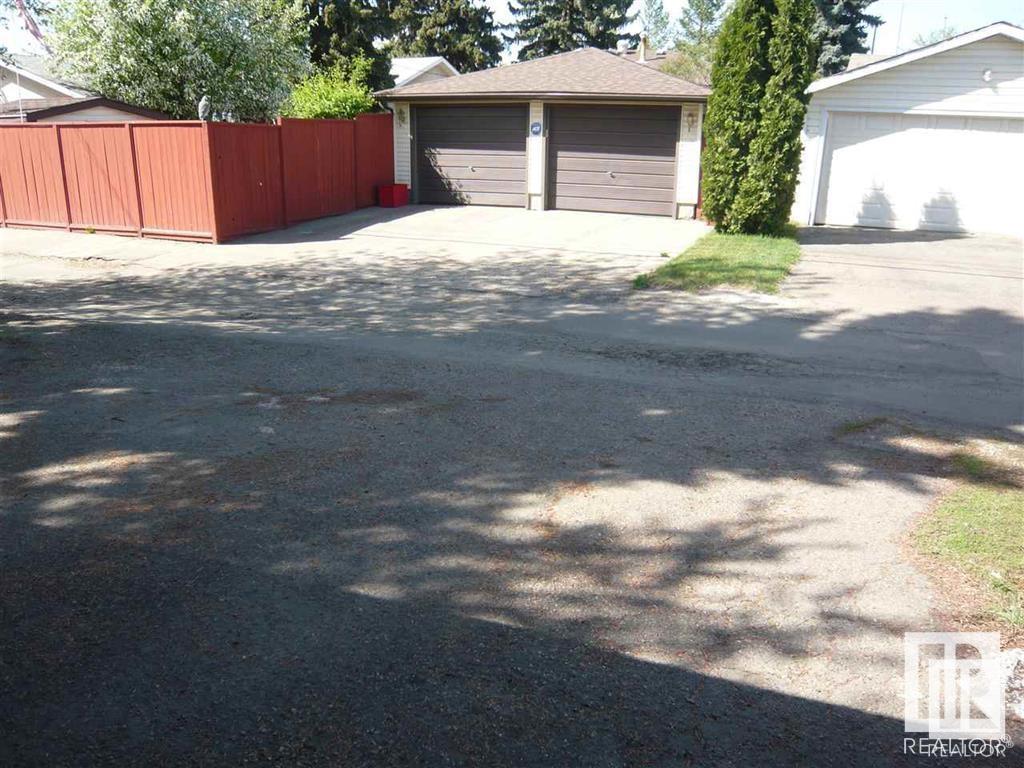      10428 136 AV NW , Edmonton,  ,T5E 1W3 ;  Listing Number: MLS E4417166