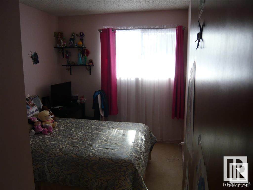      10428 136 AV NW , Edmonton,  ,T5E 1W3 ;  Listing Number: MLS E4417166