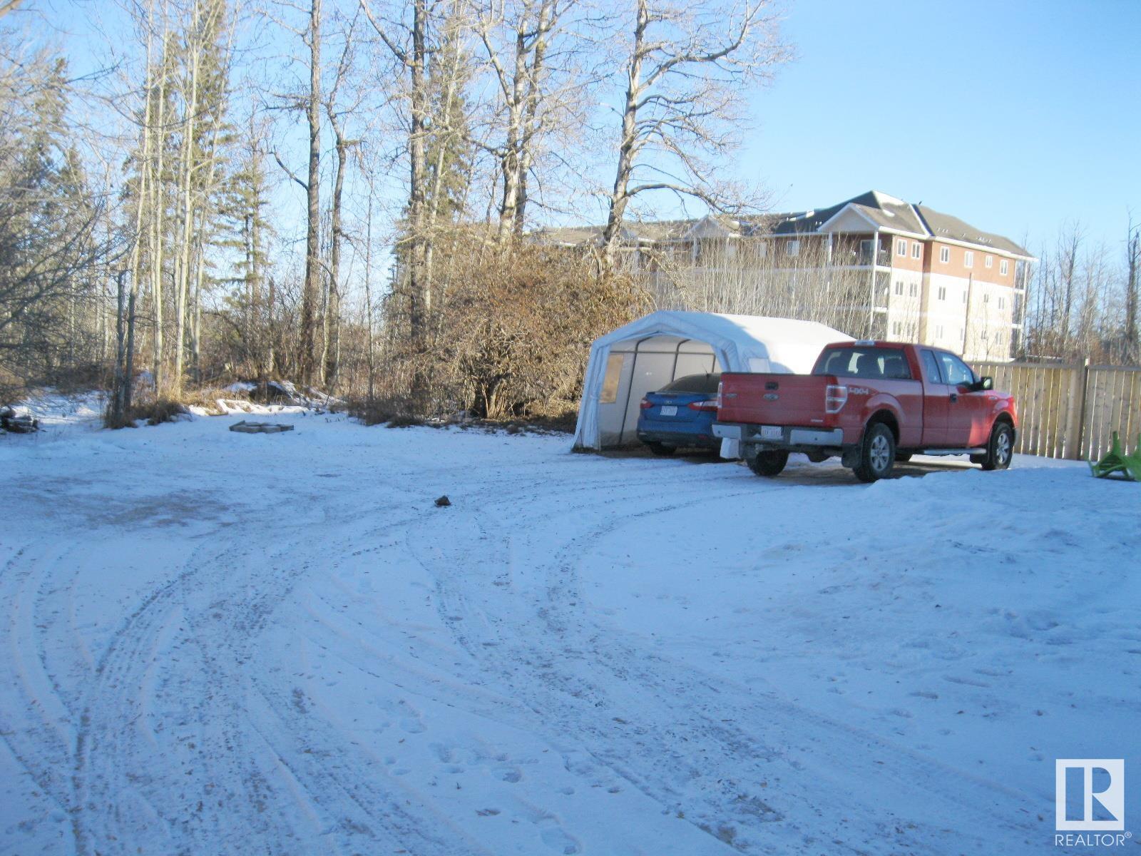      #1-4 4913 47 AV , Stony Plain,  ,T7Z 1L7 ;  Listing Number: MLS E4417167