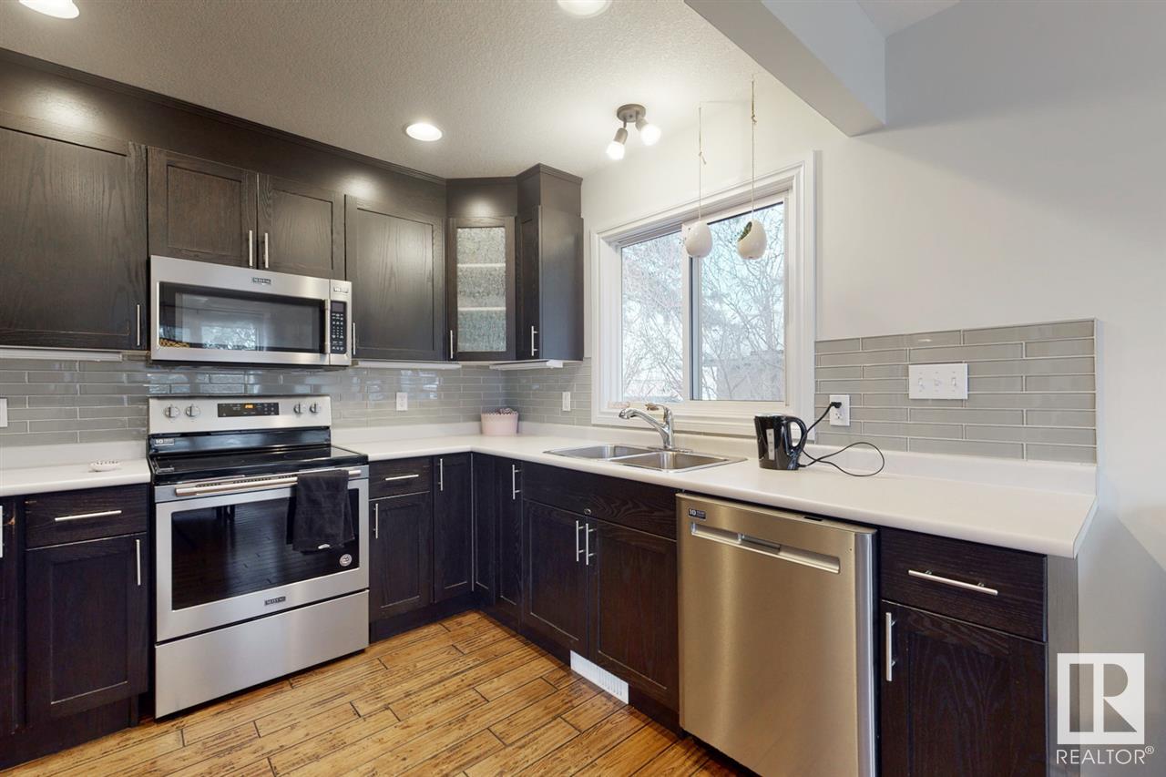      #1-4 4913 47 AV , Stony Plain,  ,T7Z 1L7 ;  Listing Number: MLS E4417167
