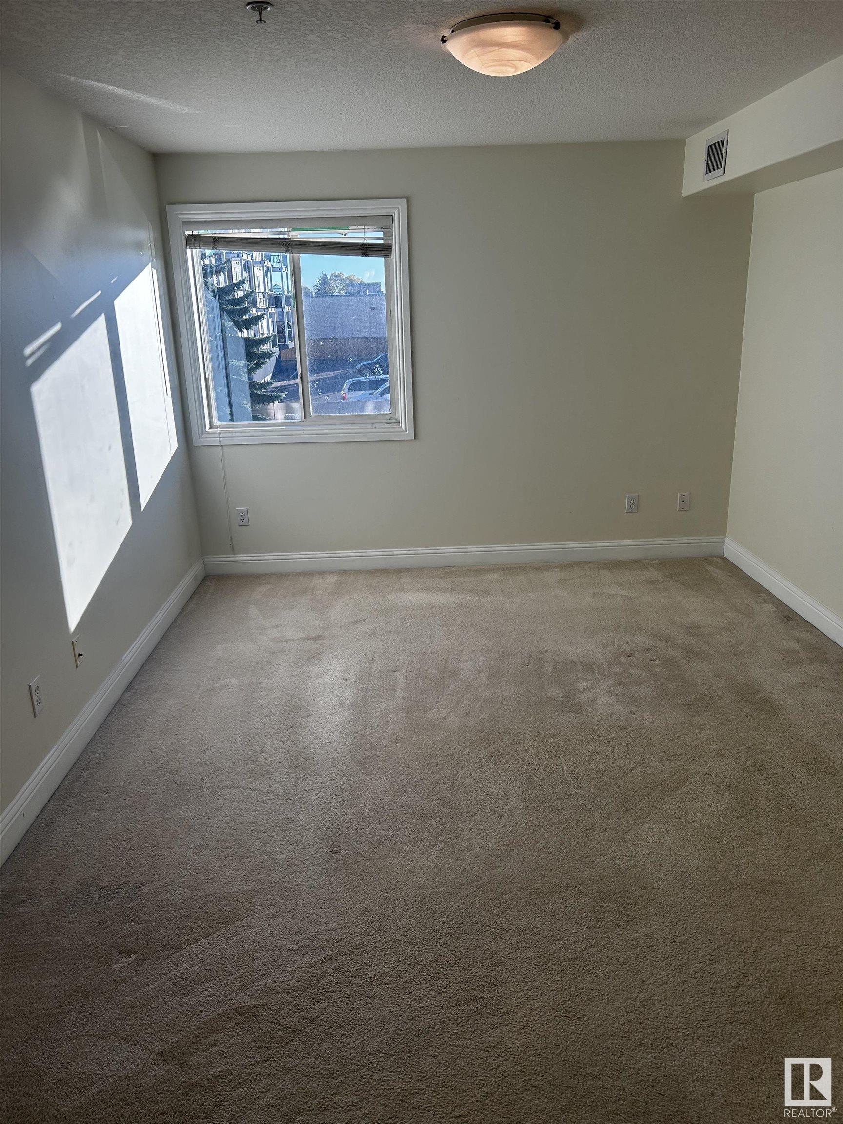      #214 13005 140 AV NW , Edmonton,  ,T6V 1X1 ;  Listing Number: MLS E4417173