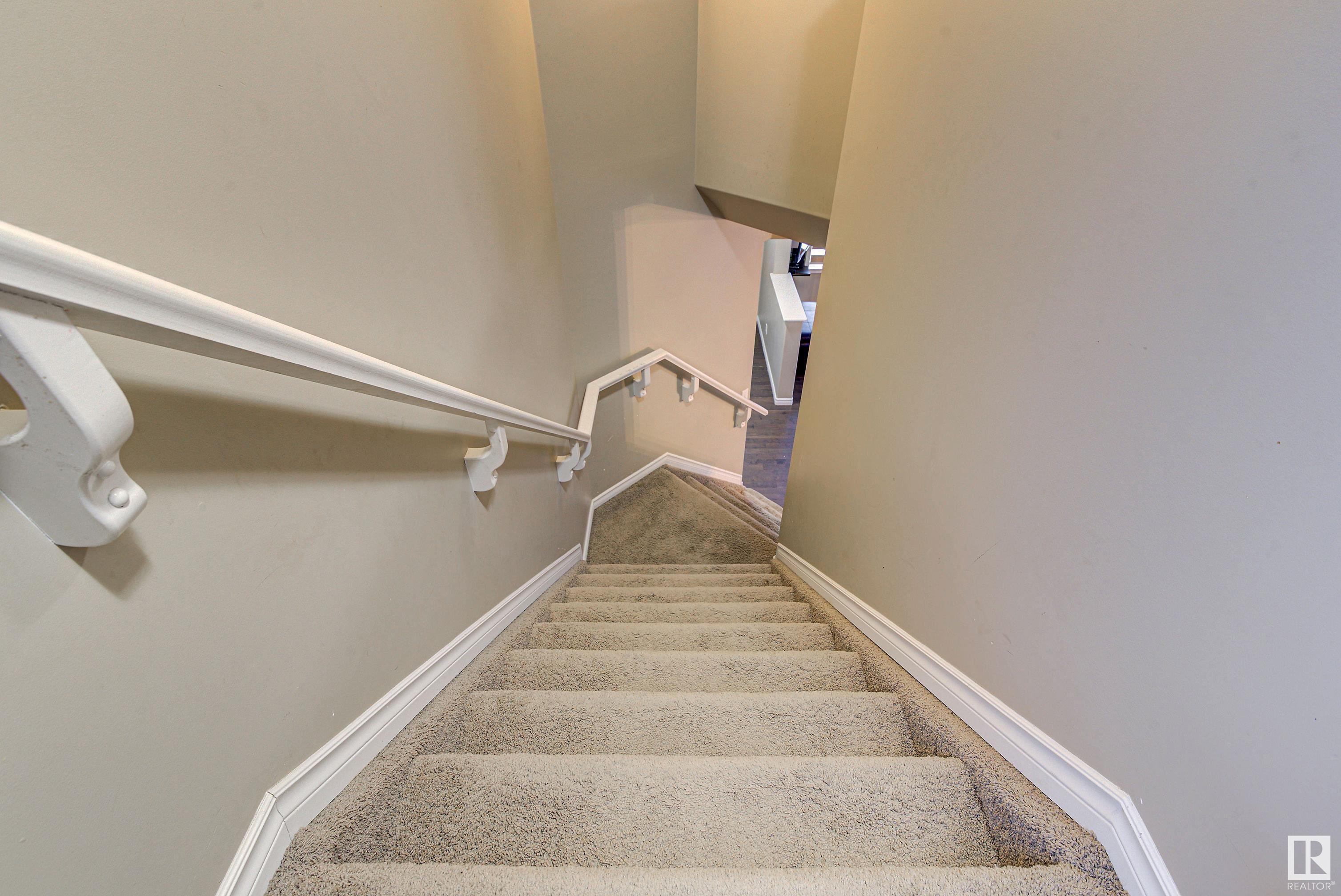      1544 CHAPMAN WY SW , Edmonton,  ,T6W 0Z1 ;  Listing Number: MLS E4417184