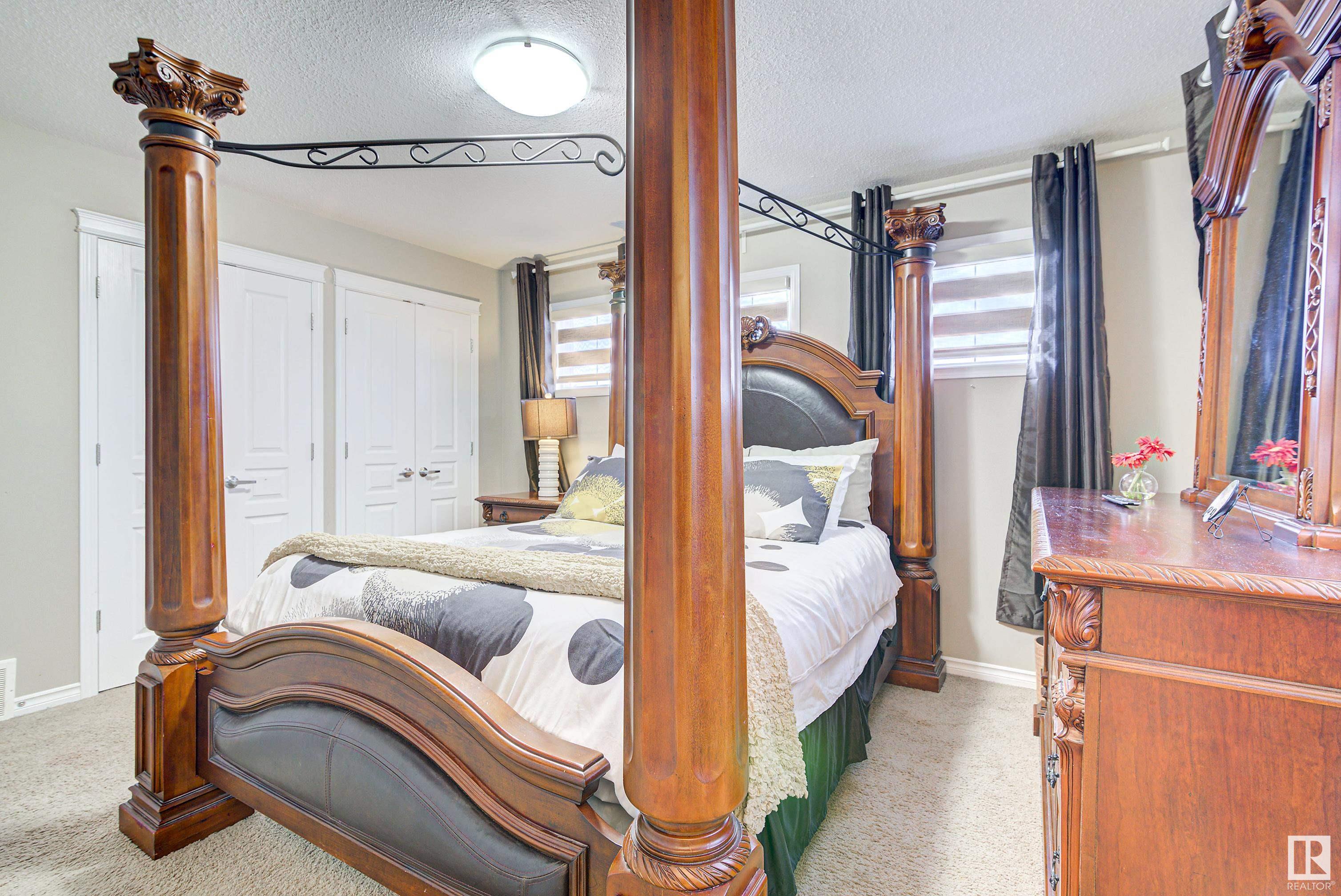      1544 CHAPMAN WY SW , Edmonton,  ,T6W 0Z1 ;  Listing Number: MLS E4417184