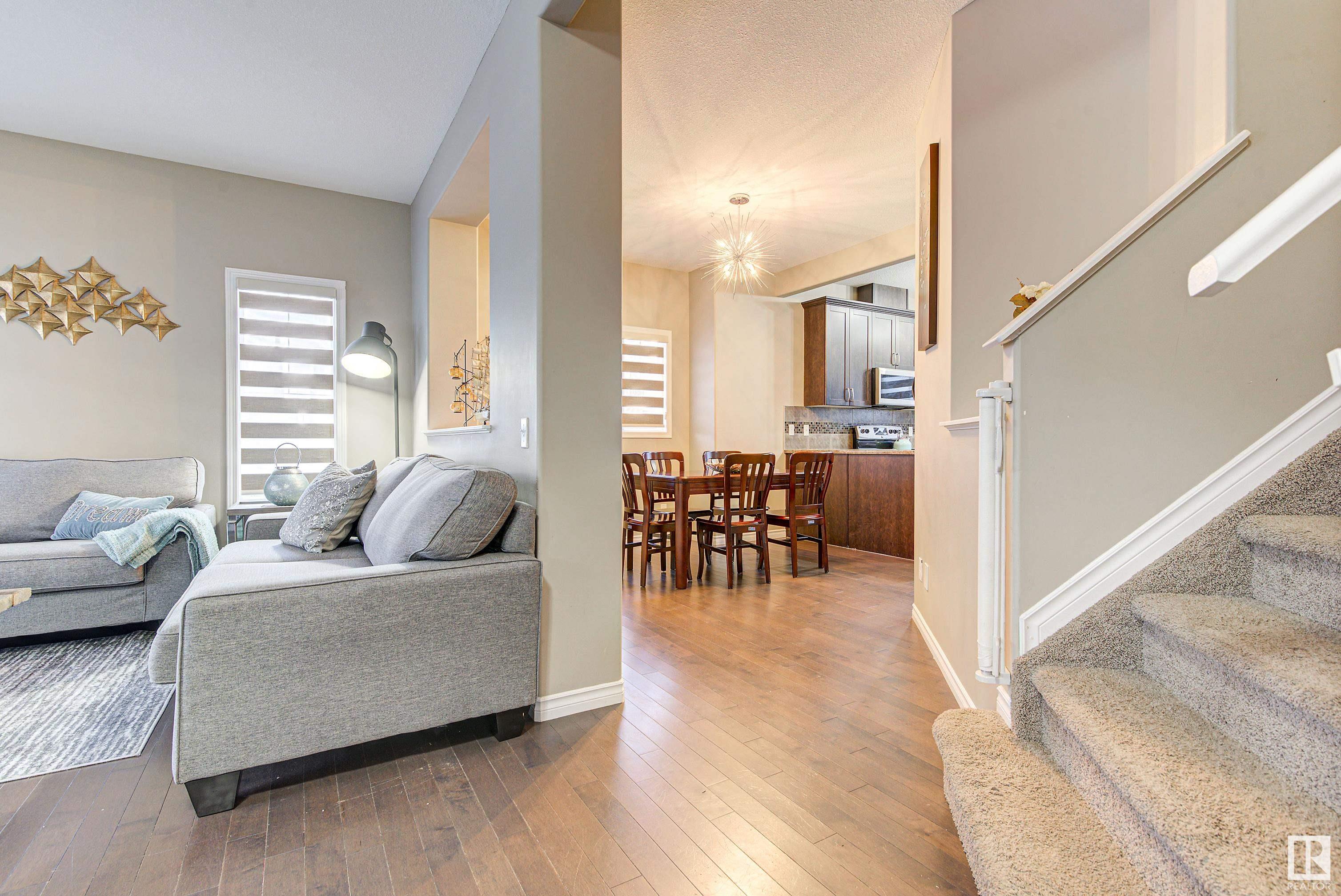      1544 CHAPMAN WY SW , Edmonton,  ,T6W 0Z1 ;  Listing Number: MLS E4417184
