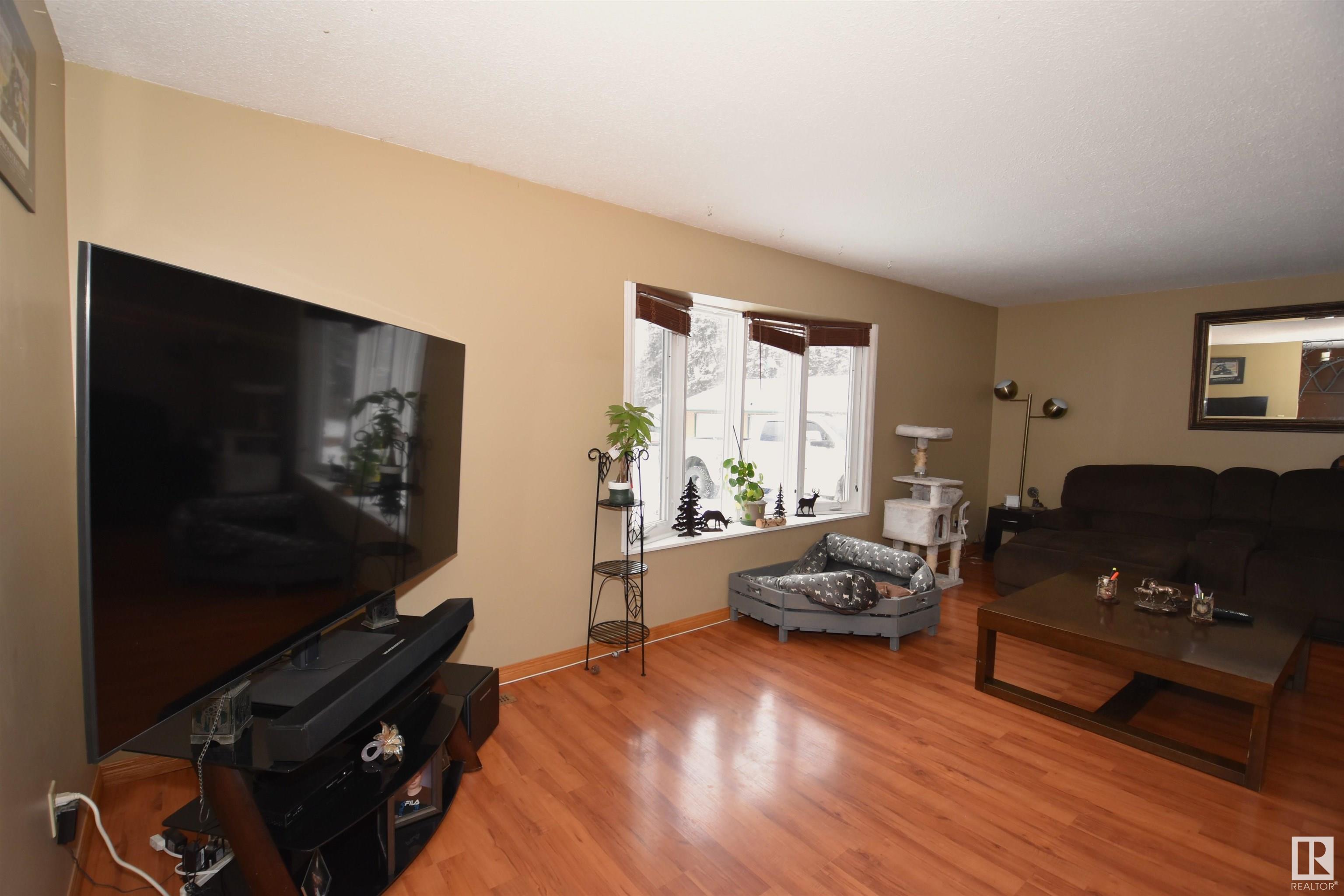      55103 RGE ROAD 25 , Rural Lac Ste. Anne County,  ,T0E 1V0 ;  Listing Number: MLS E4417186