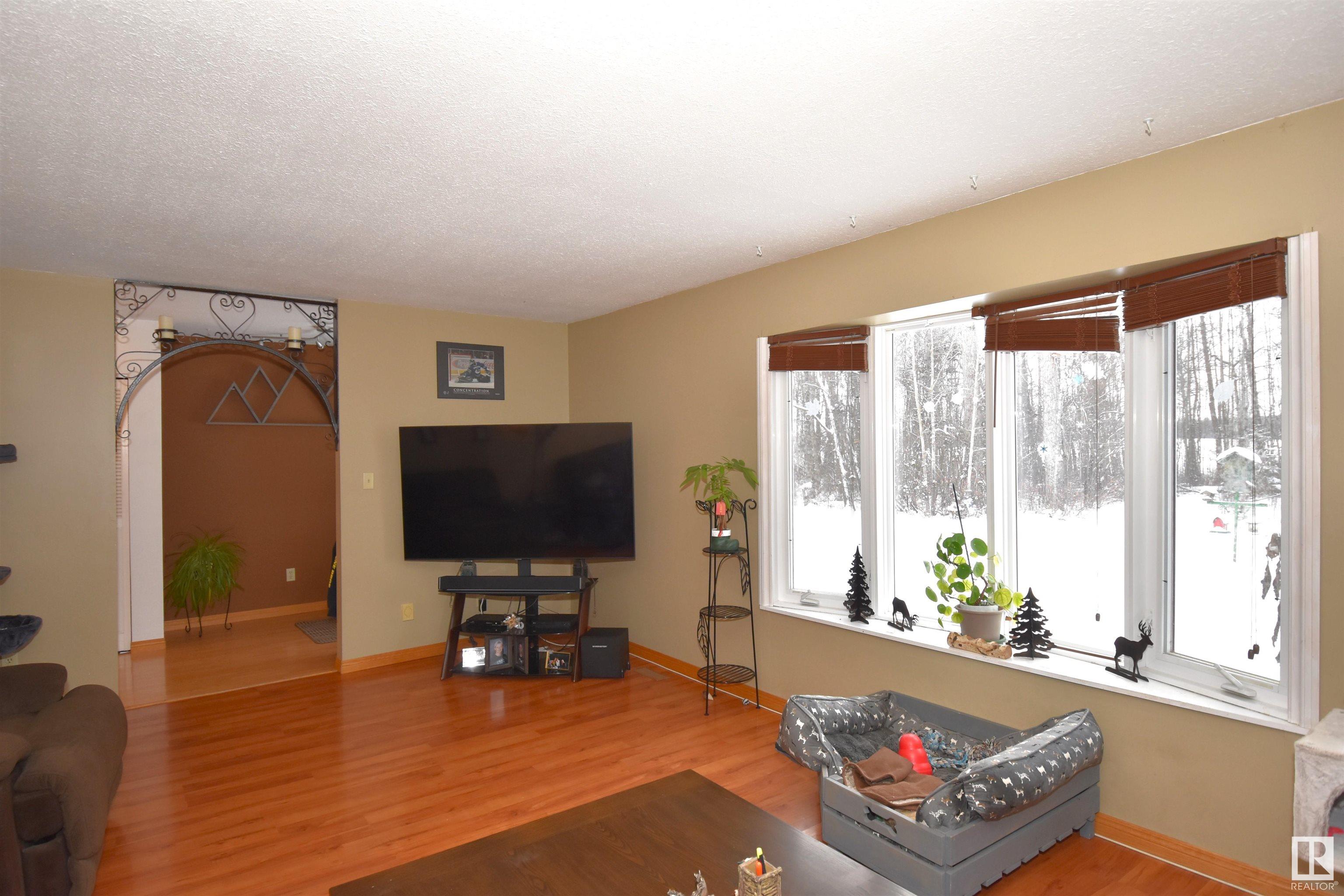      55103 RGE ROAD 25 , Rural Lac Ste. Anne County,  ,T0E 1V0 ;  Listing Number: MLS E4417186