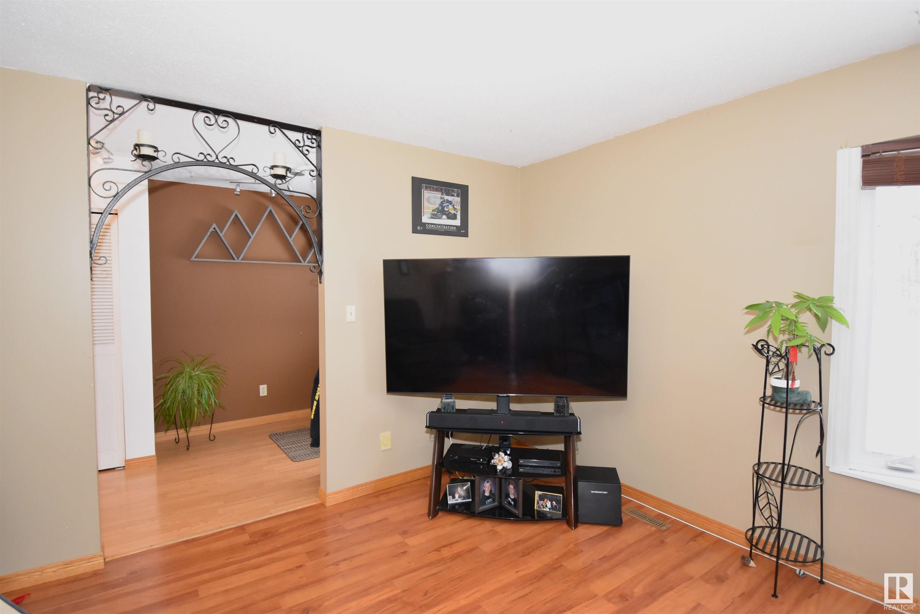      55103 RGE ROAD 25 , Rural Lac Ste. Anne County,  ,T0E 1V0 ;  Listing Number: MLS E4417186