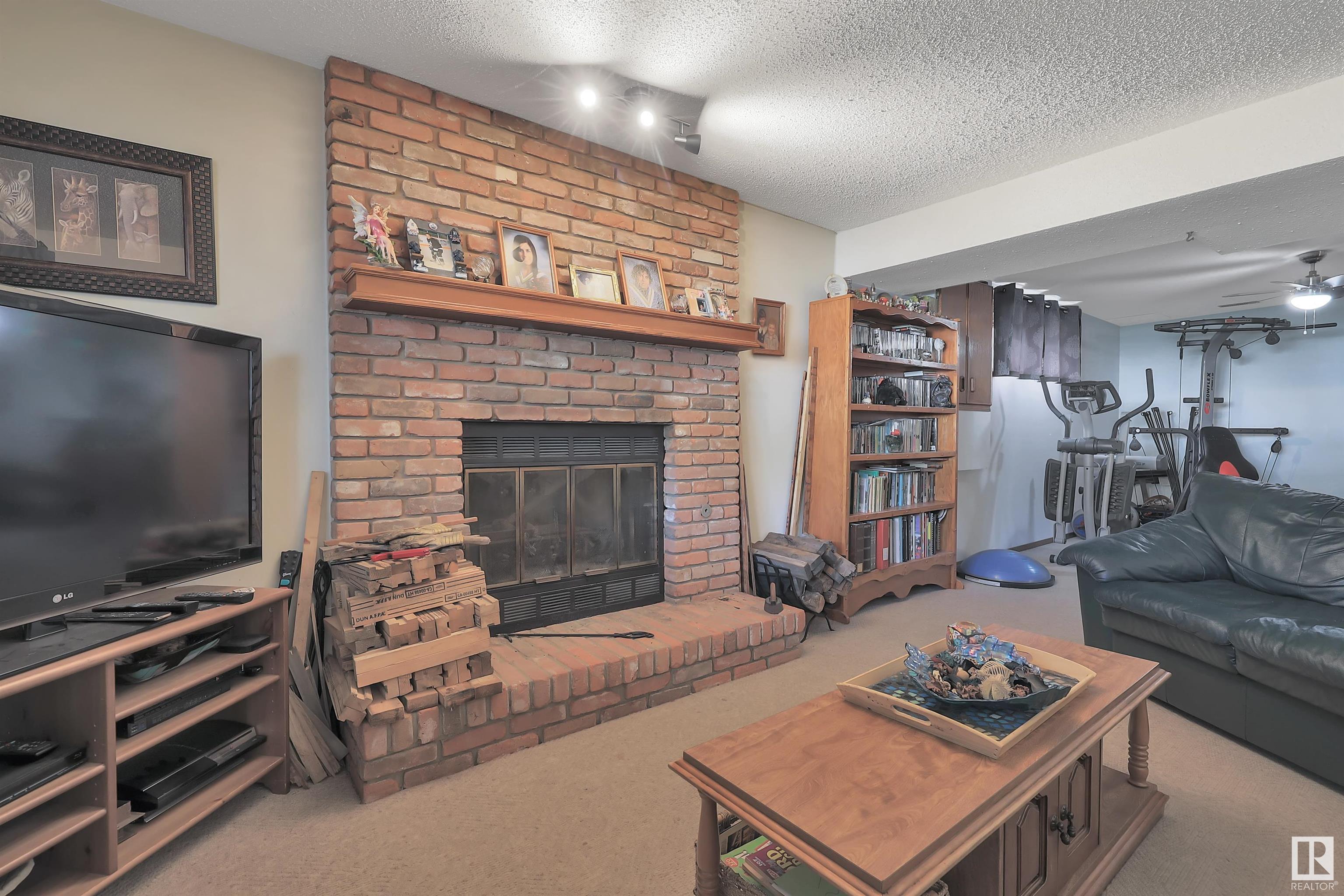      4131 Mackenzie AV , Drayton Valley,  ,T7A 1A8 ;  Listing Number: MLS E4417191