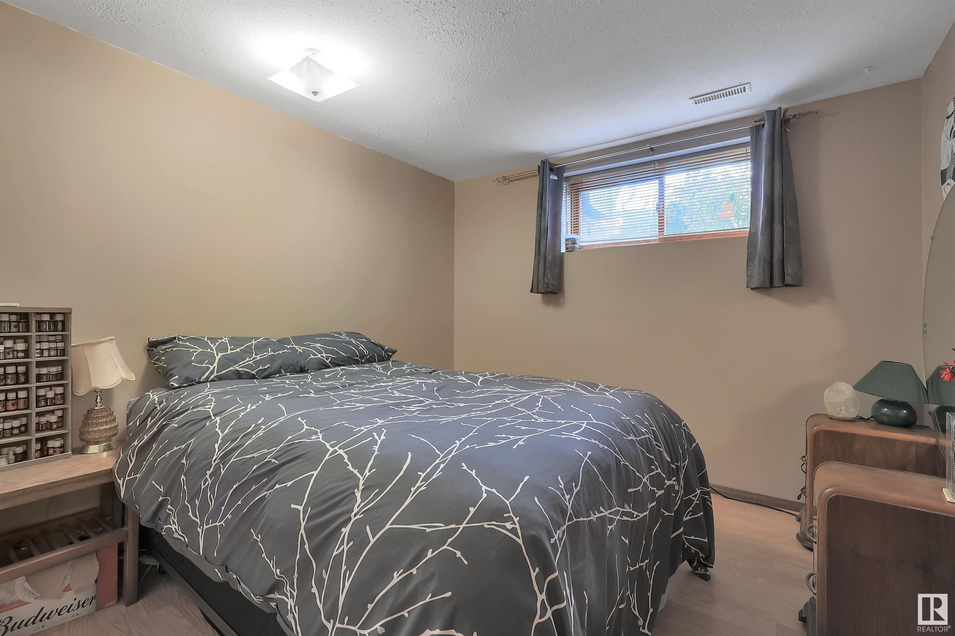      4131 Mackenzie AV , Drayton Valley,  ,T7A 1A8 ;  Listing Number: MLS E4417191