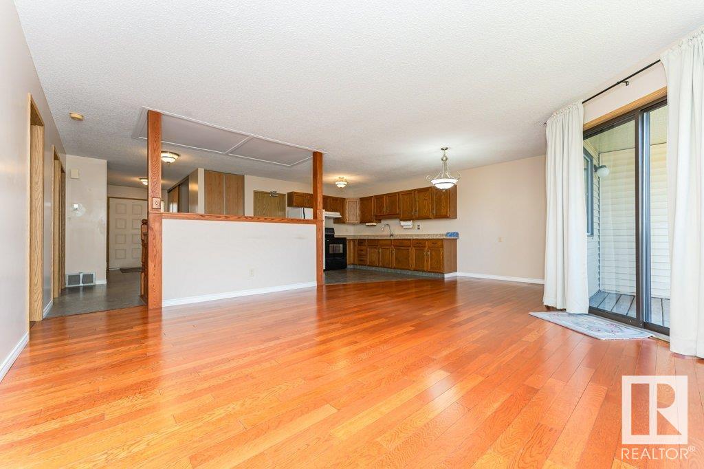      10672 153 AV NW , Edmonton,  ,T5X 5R7 ;  Listing Number: MLS E4417194