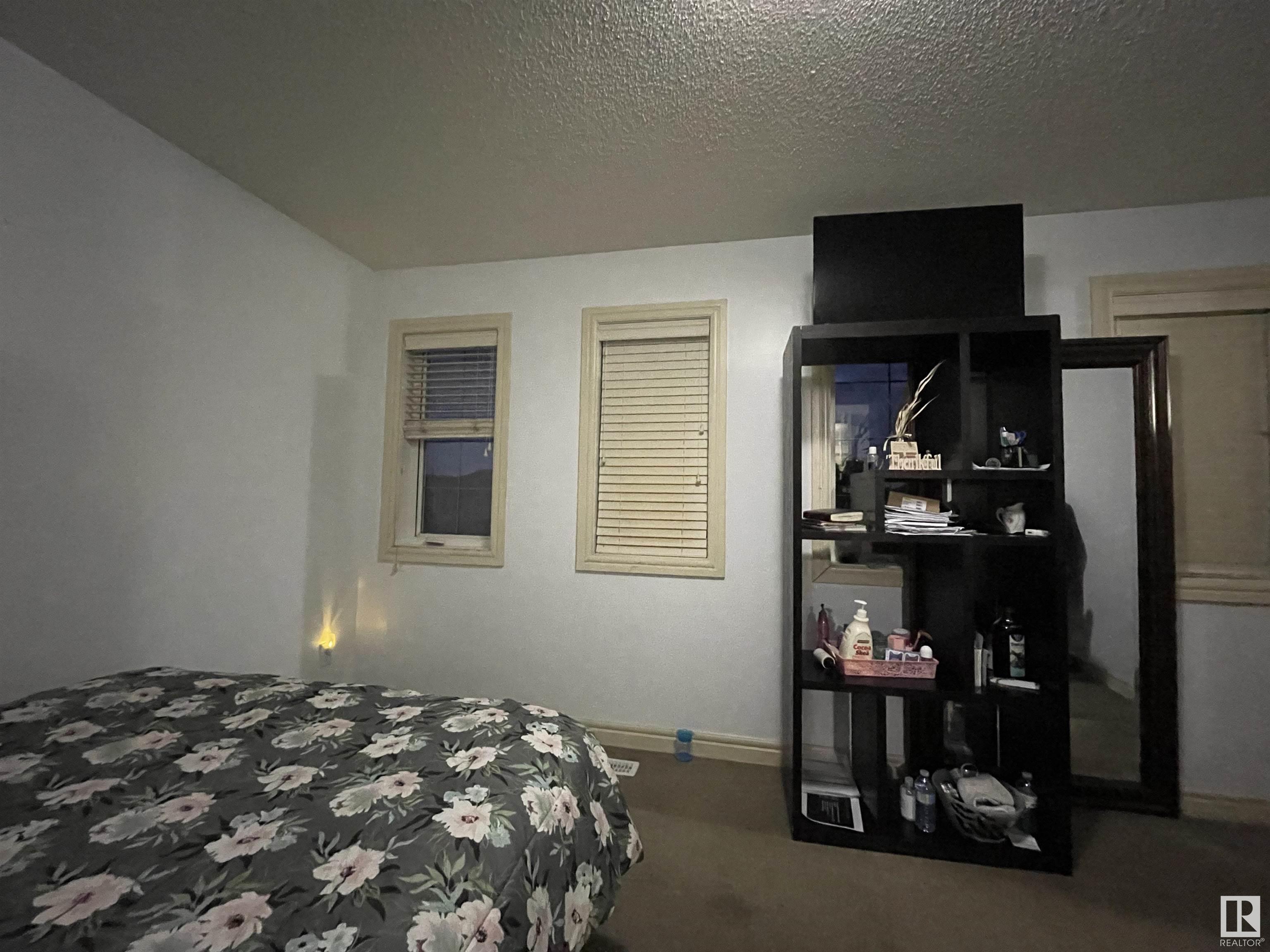      11716 17 AV SW SW , Edmonton,  ,T6W 1Y2 ;  Listing Number: MLS E4417198