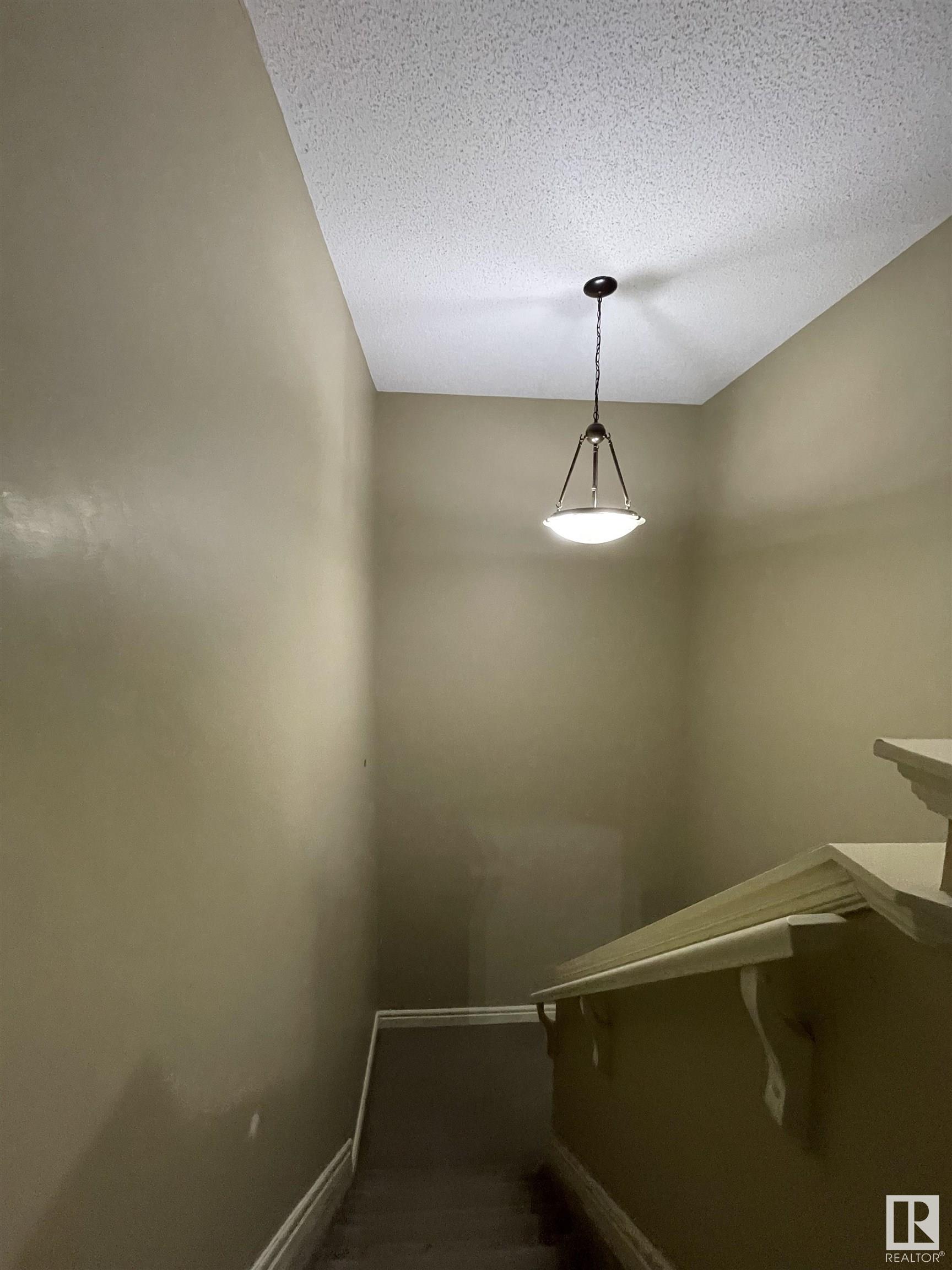      11716 17 AV SW SW , Edmonton,  ,T6W 1Y2 ;  Listing Number: MLS E4417198