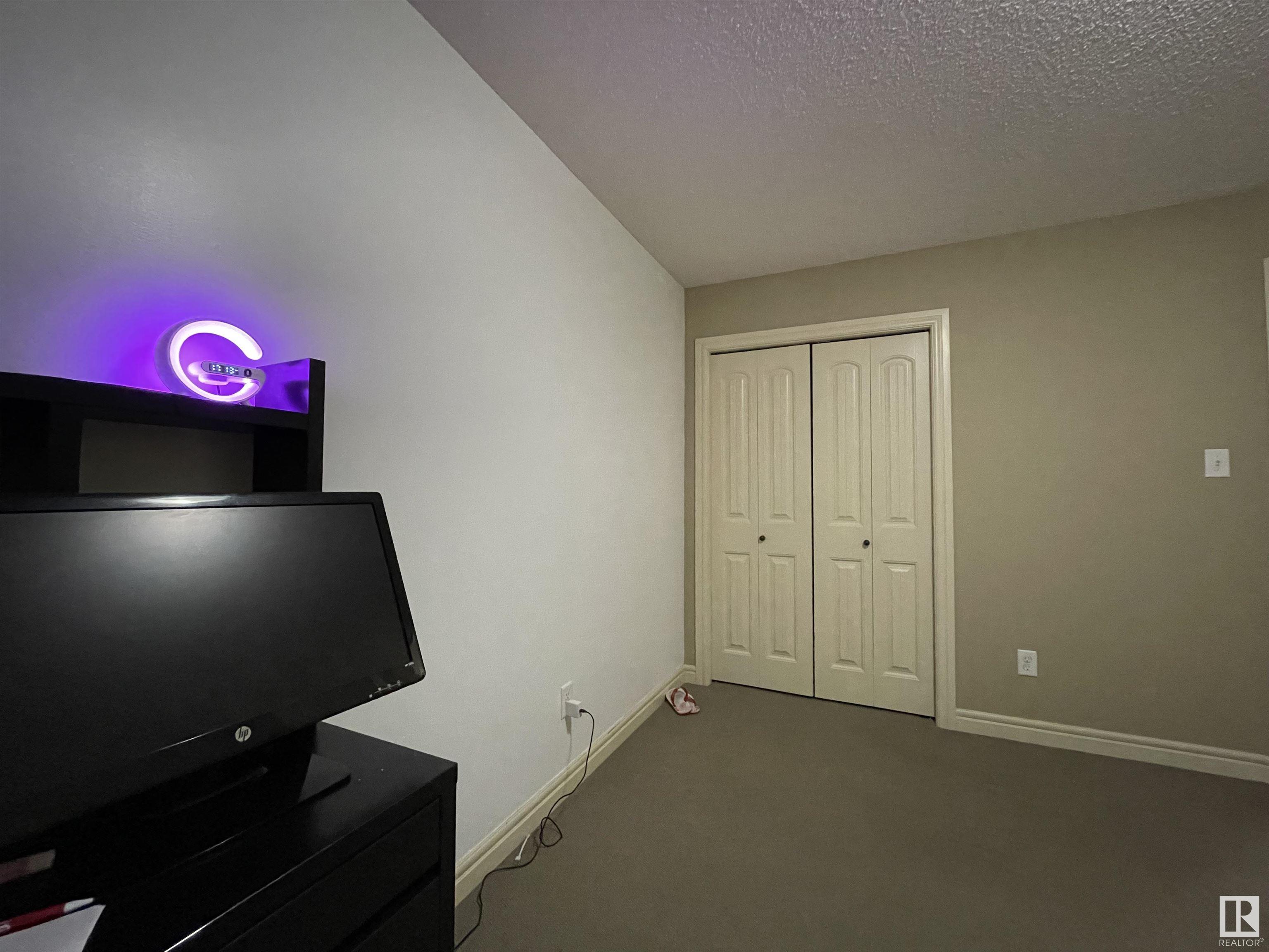      11716 17 AV SW SW , Edmonton,  ,T6W 1Y2 ;  Listing Number: MLS E4417198