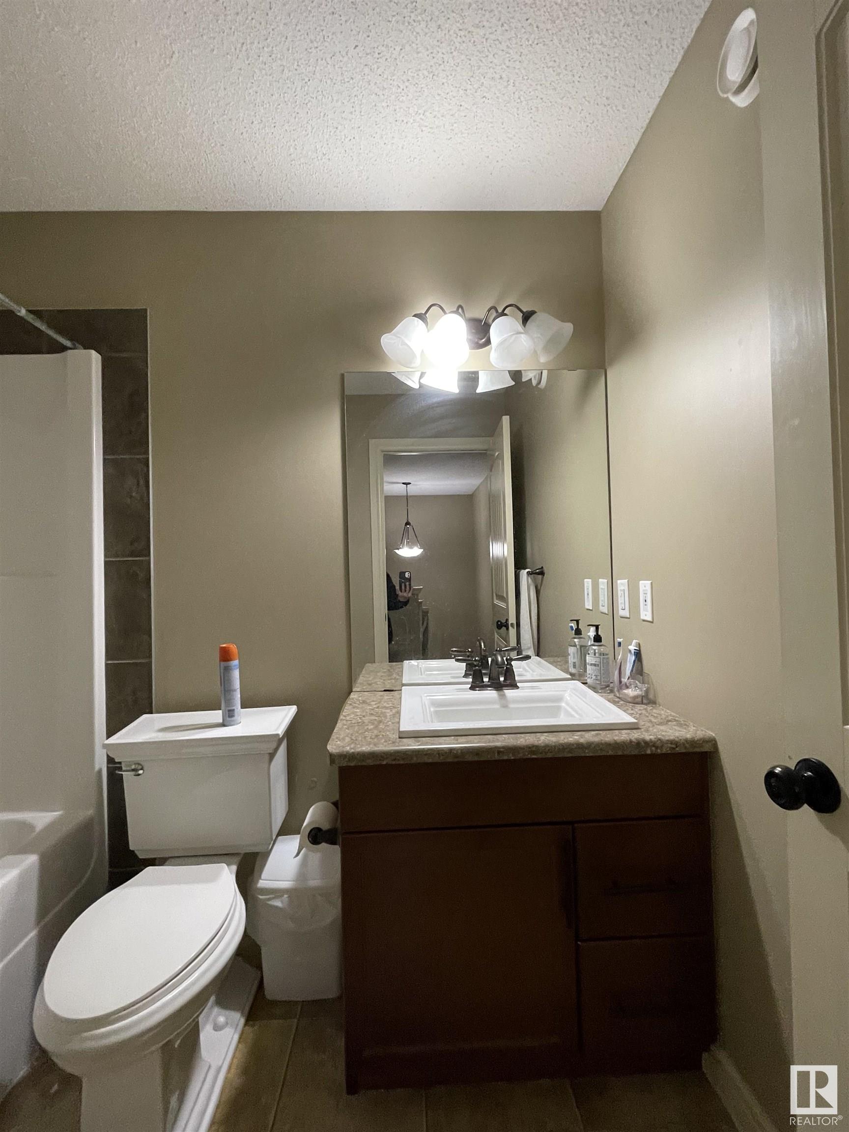      11716 17 AV SW SW , Edmonton,  ,T6W 1Y2 ;  Listing Number: MLS E4417198