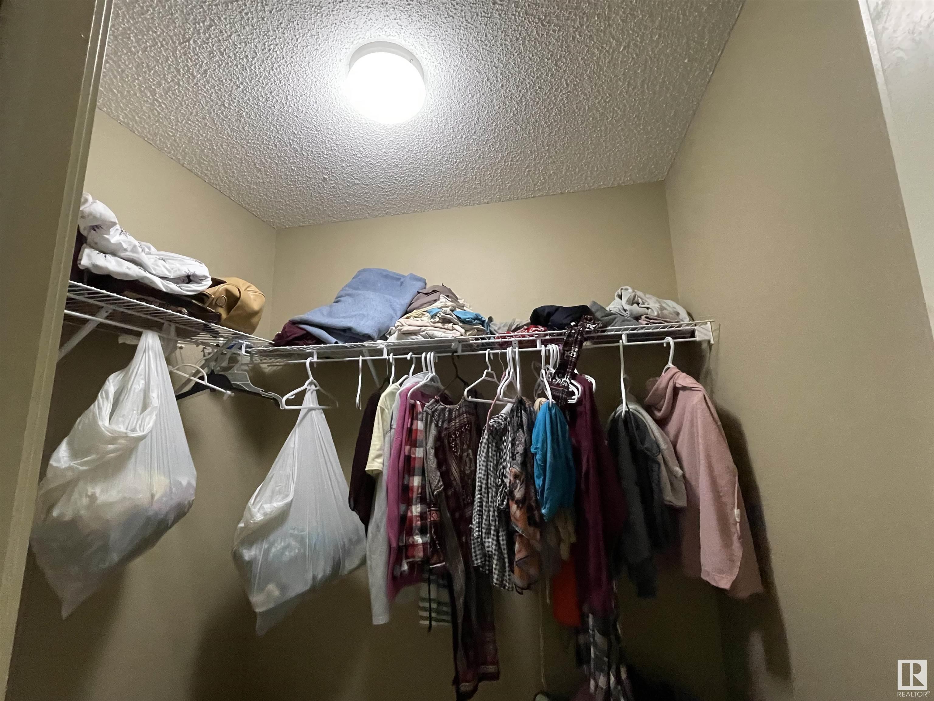      11716 17 AV SW SW , Edmonton,  ,T6W 1Y2 ;  Listing Number: MLS E4417198