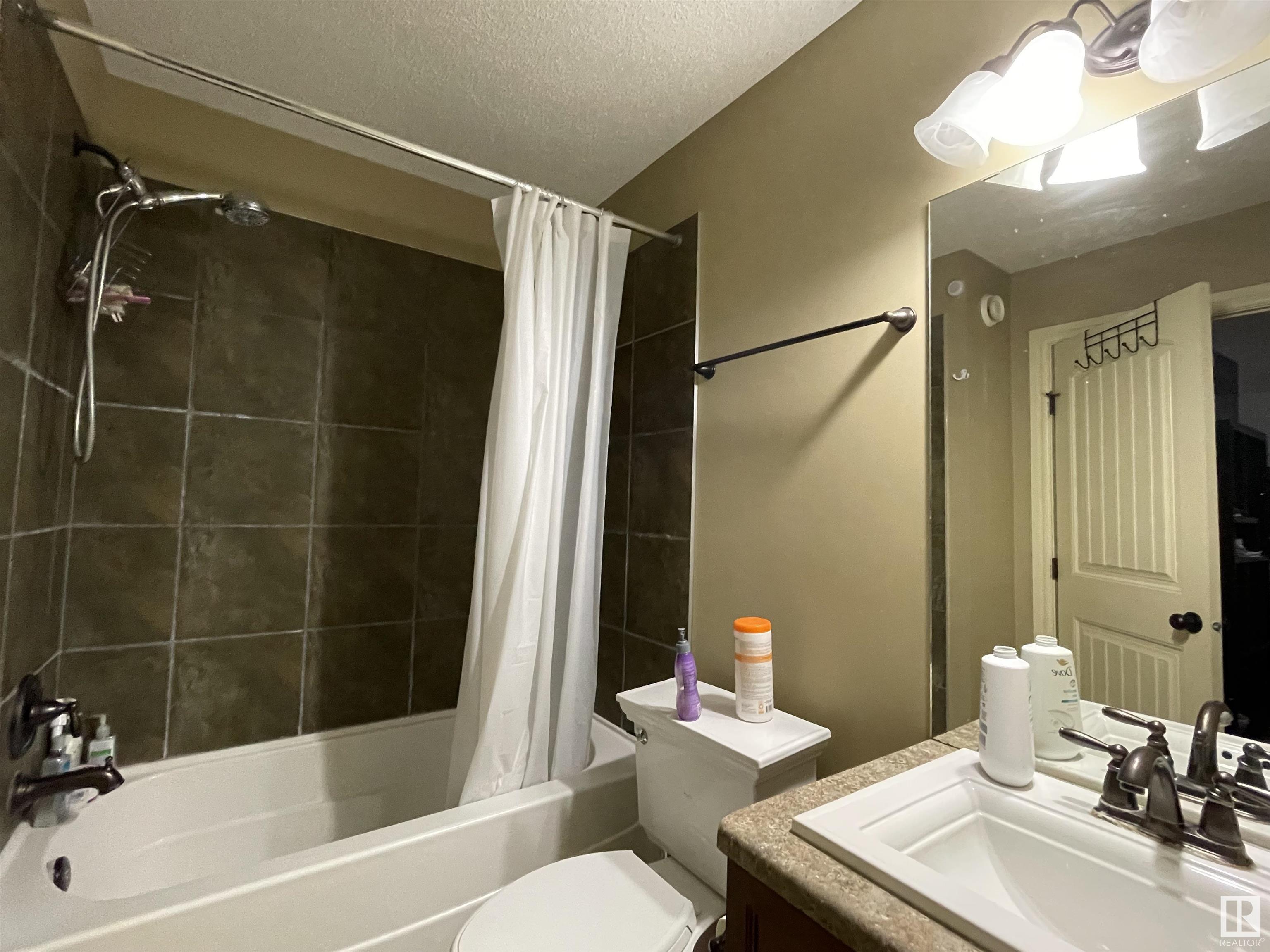      11716 17 AV SW SW , Edmonton,  ,T6W 1Y2 ;  Listing Number: MLS E4417198