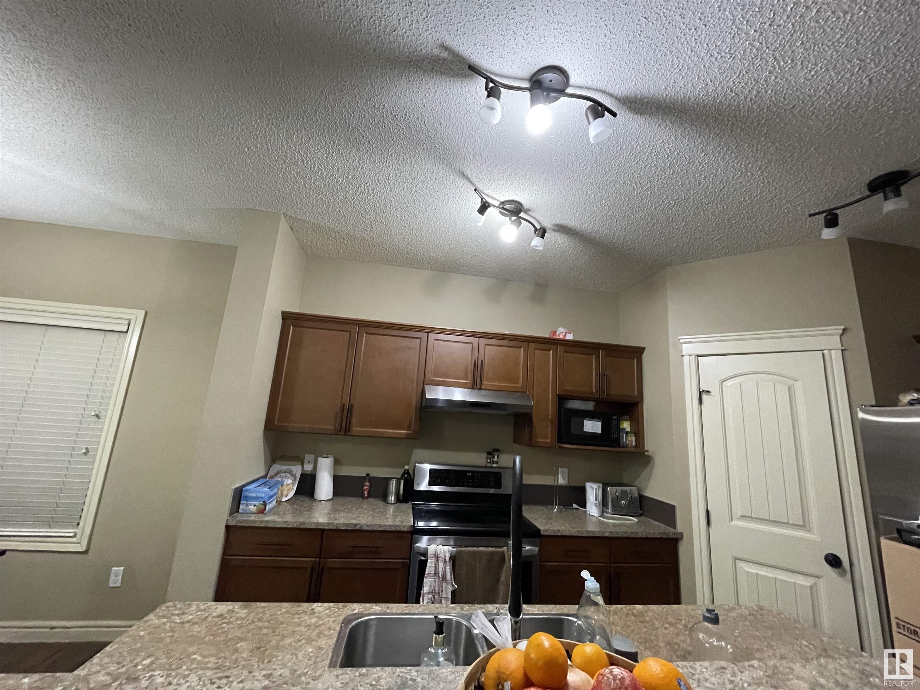      11716 17 AV SW SW , Edmonton,  ,T6W 1Y2 ;  Listing Number: MLS E4417198