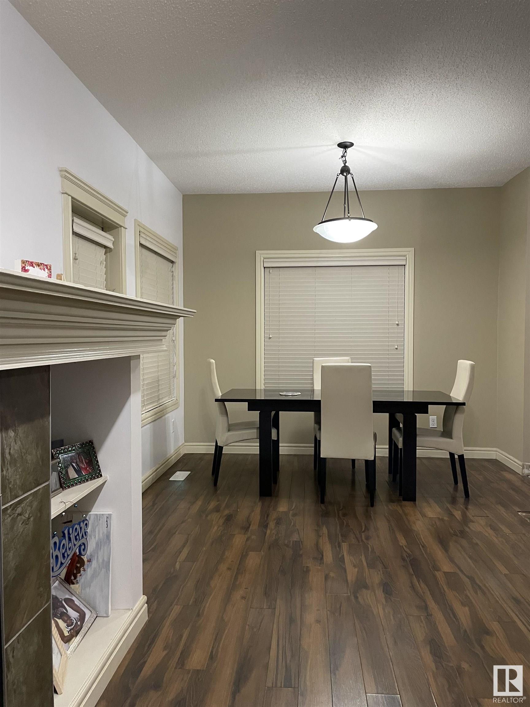      11716 17 AV SW SW , Edmonton,  ,T6W 1Y2 ;  Listing Number: MLS E4417198