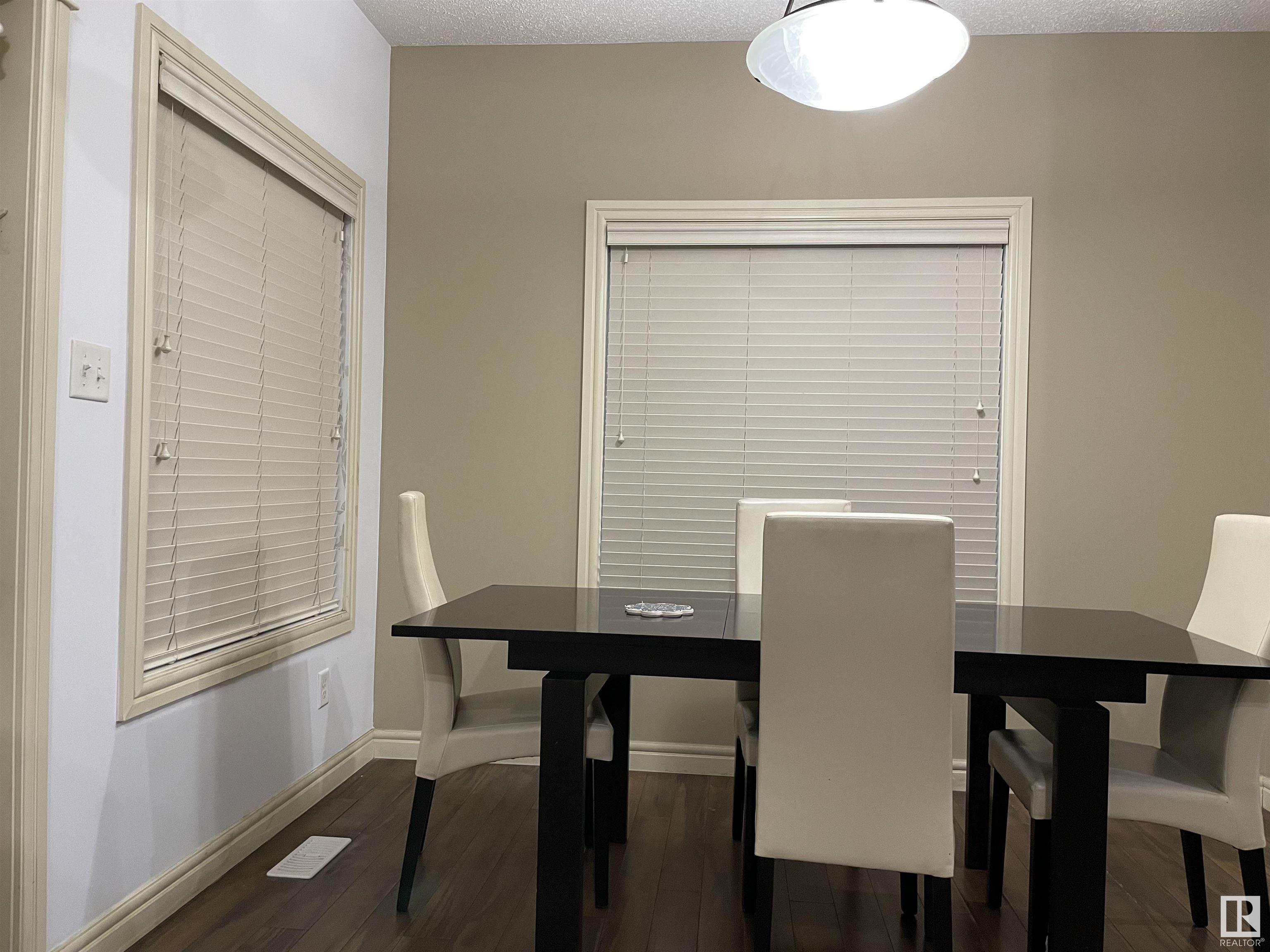      11716 17 AV SW SW , Edmonton,  ,T6W 1Y2 ;  Listing Number: MLS E4417198