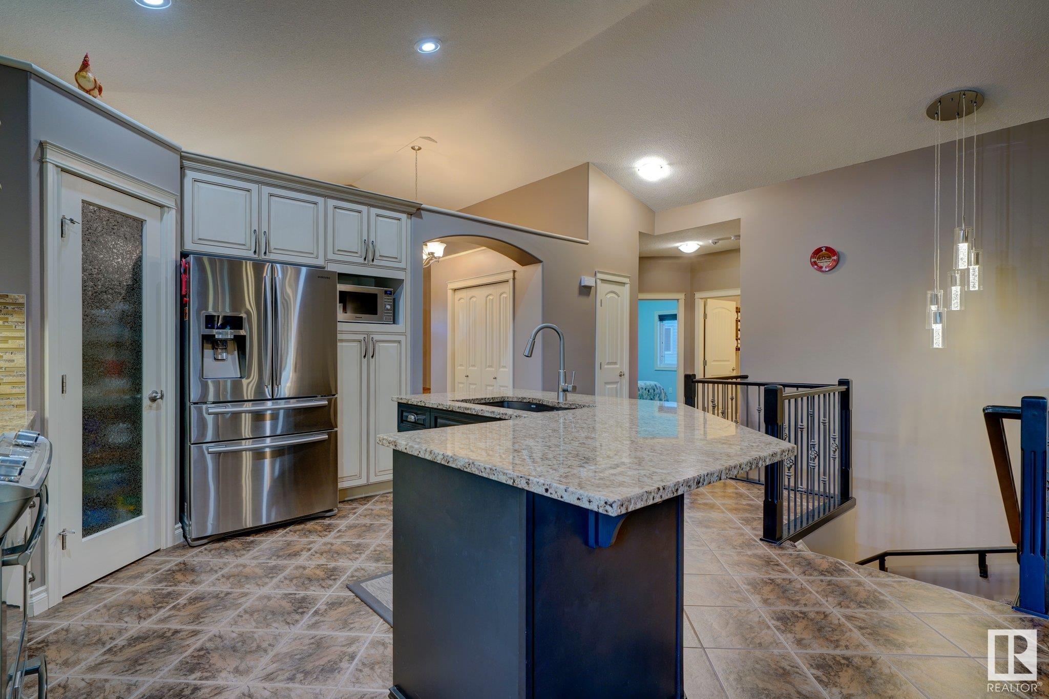      20204 130 AV NW , Edmonton,  ,T5S 0E8 ;  Listing Number: MLS E4417210
