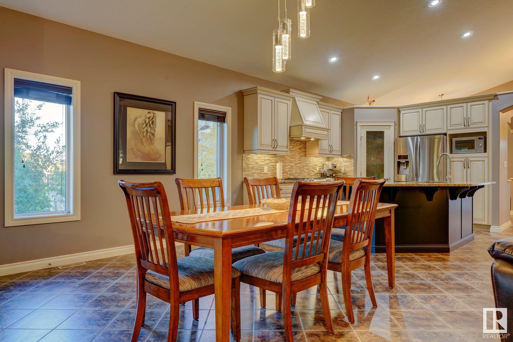      20204 130 AV NW , Edmonton,  ,T5S 0E8 ;  Listing Number: MLS E4417210