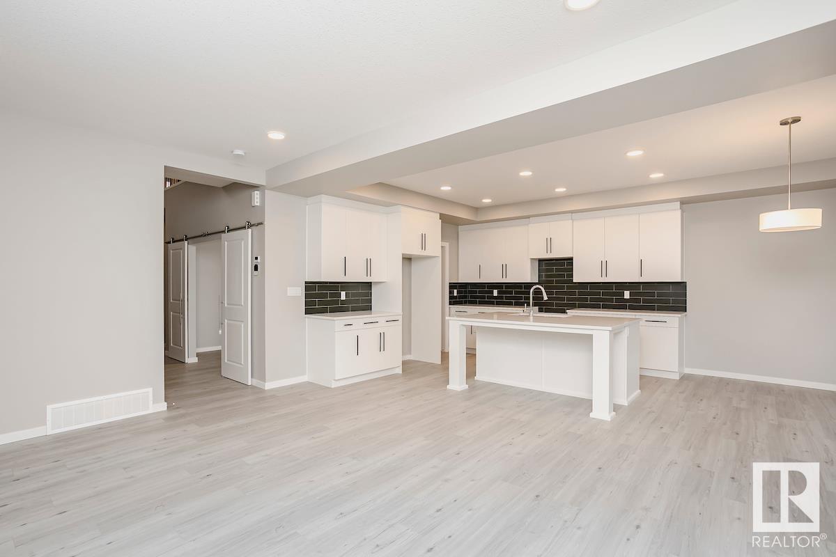      17 Gambel LO , Spruce Grove,  ,T7X 0Y5 ;  Listing Number: MLS E4417228
