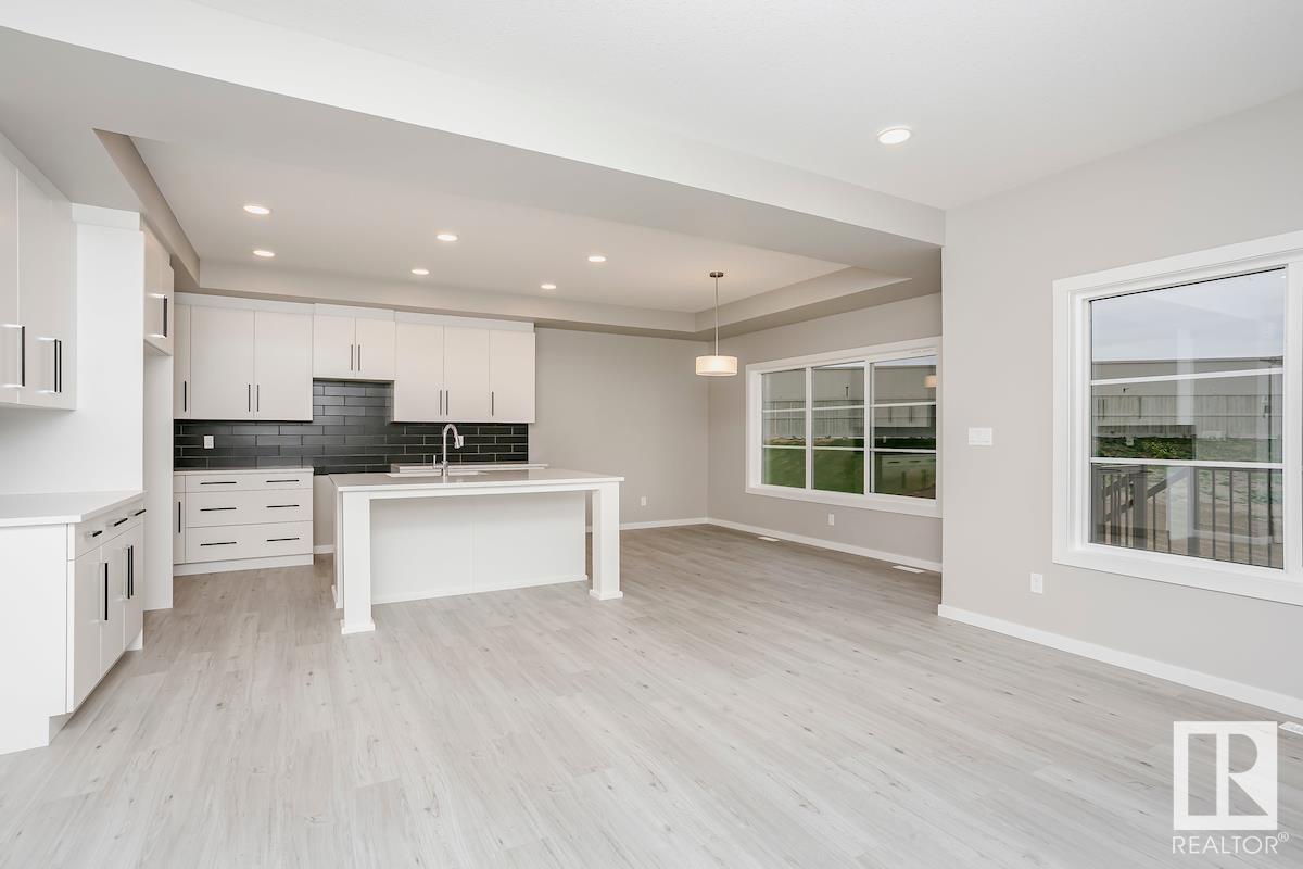      17 Gambel LO , Spruce Grove,  ,T7X 0Y5 ;  Listing Number: MLS E4417228