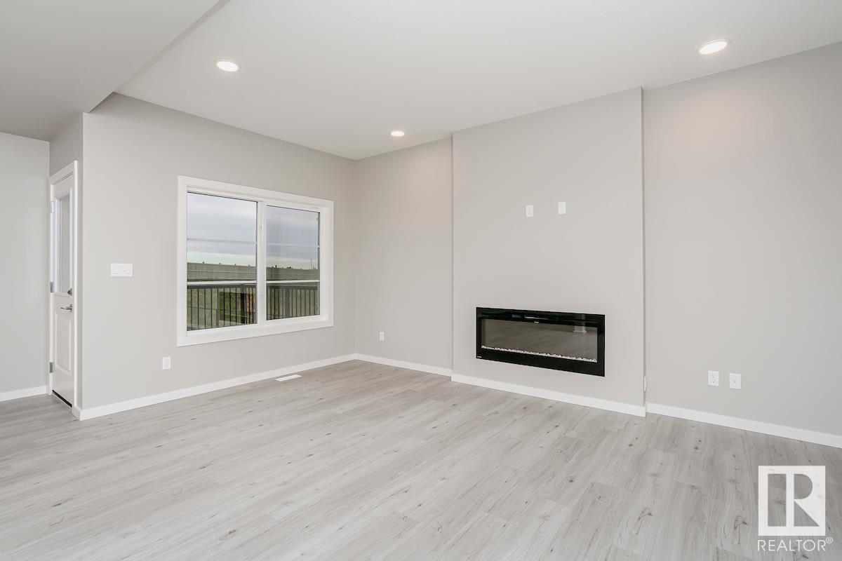      17 Gambel LO , Spruce Grove,  ,T7X 0Y5 ;  Listing Number: MLS E4417228