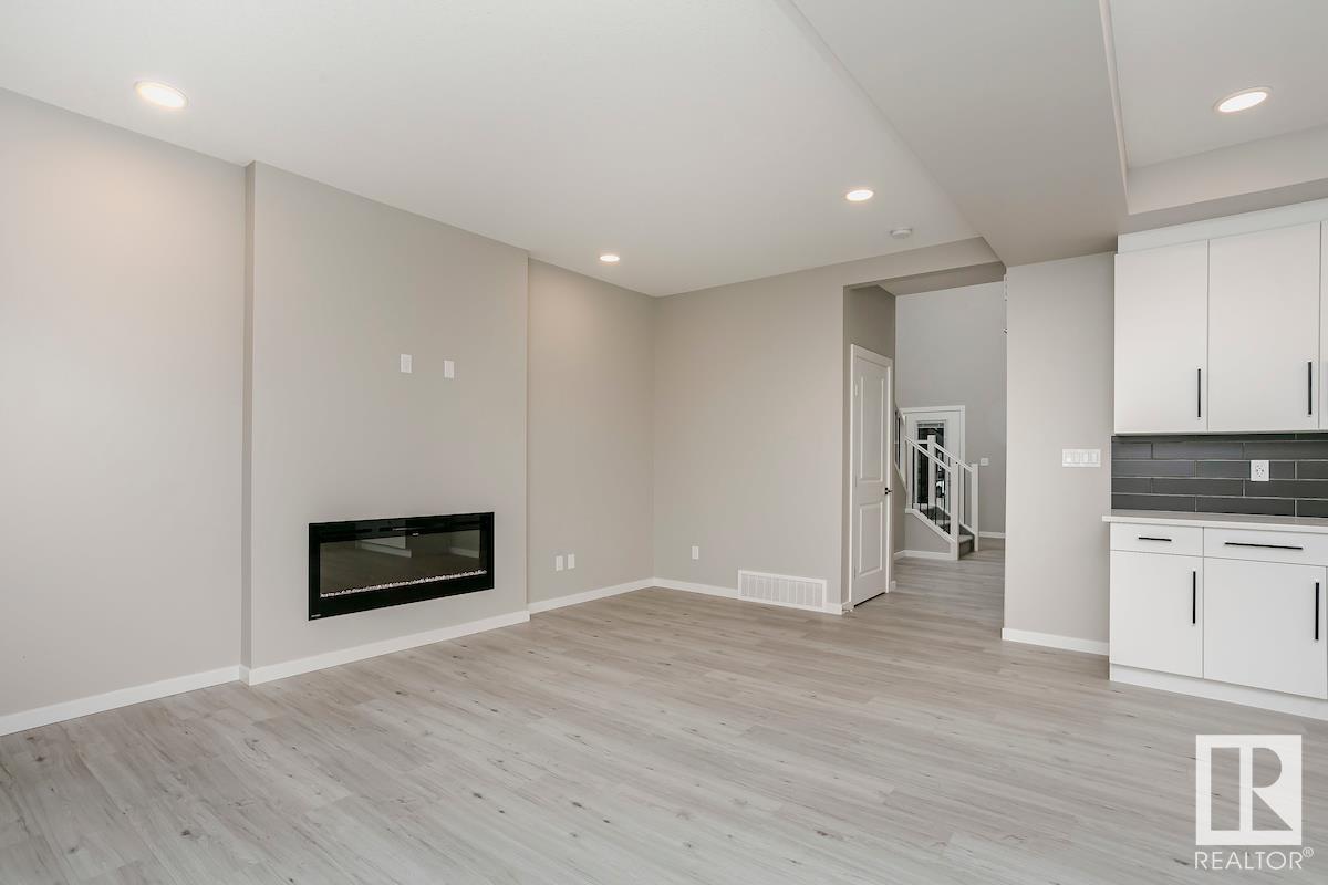      17 Gambel LO , Spruce Grove,  ,T7X 0Y5 ;  Listing Number: MLS E4417228