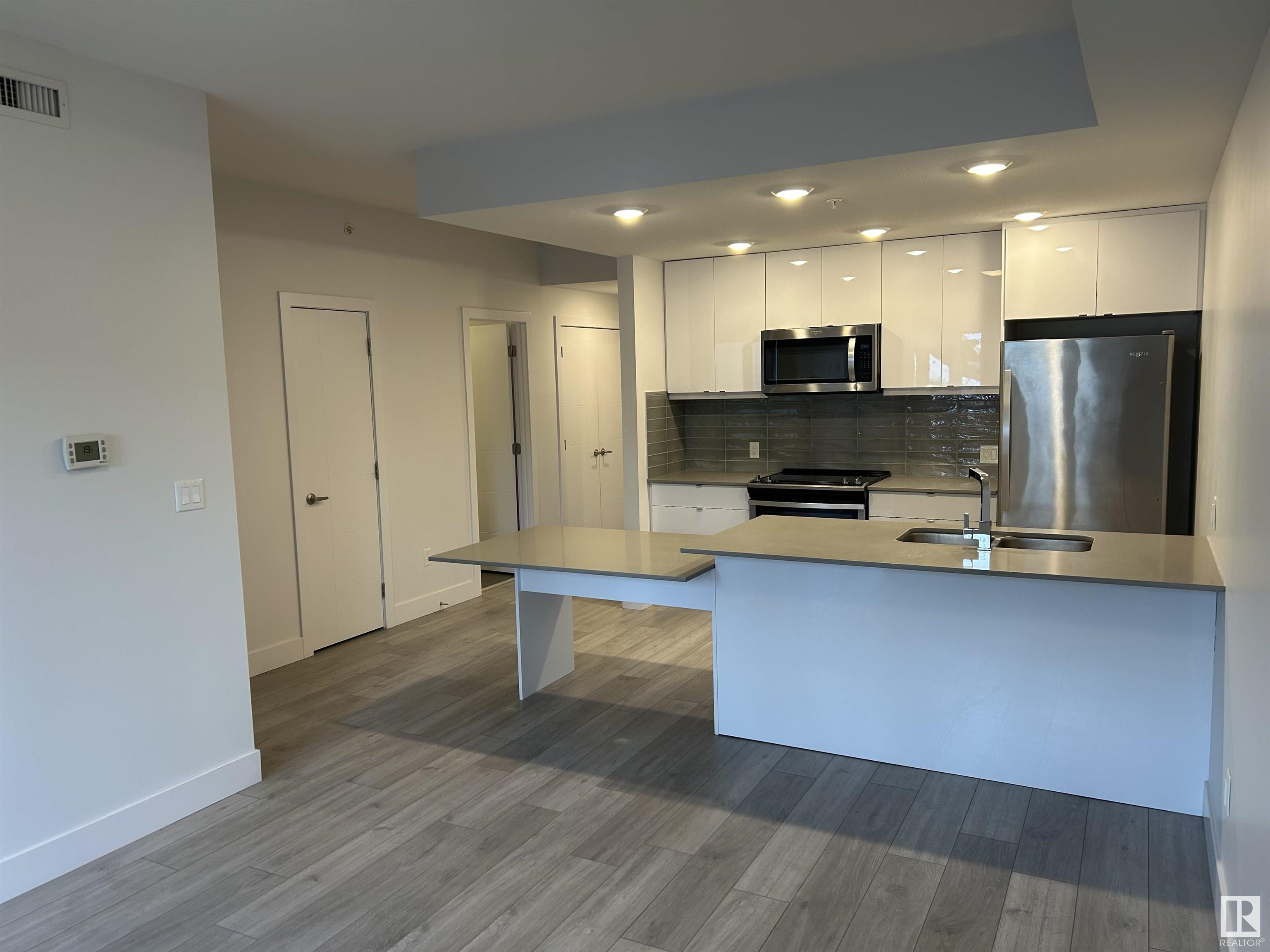      #107 8510 90 ST NW , Edmonton,  ,T6C 3L5 ;  Listing Number: MLS E4417230