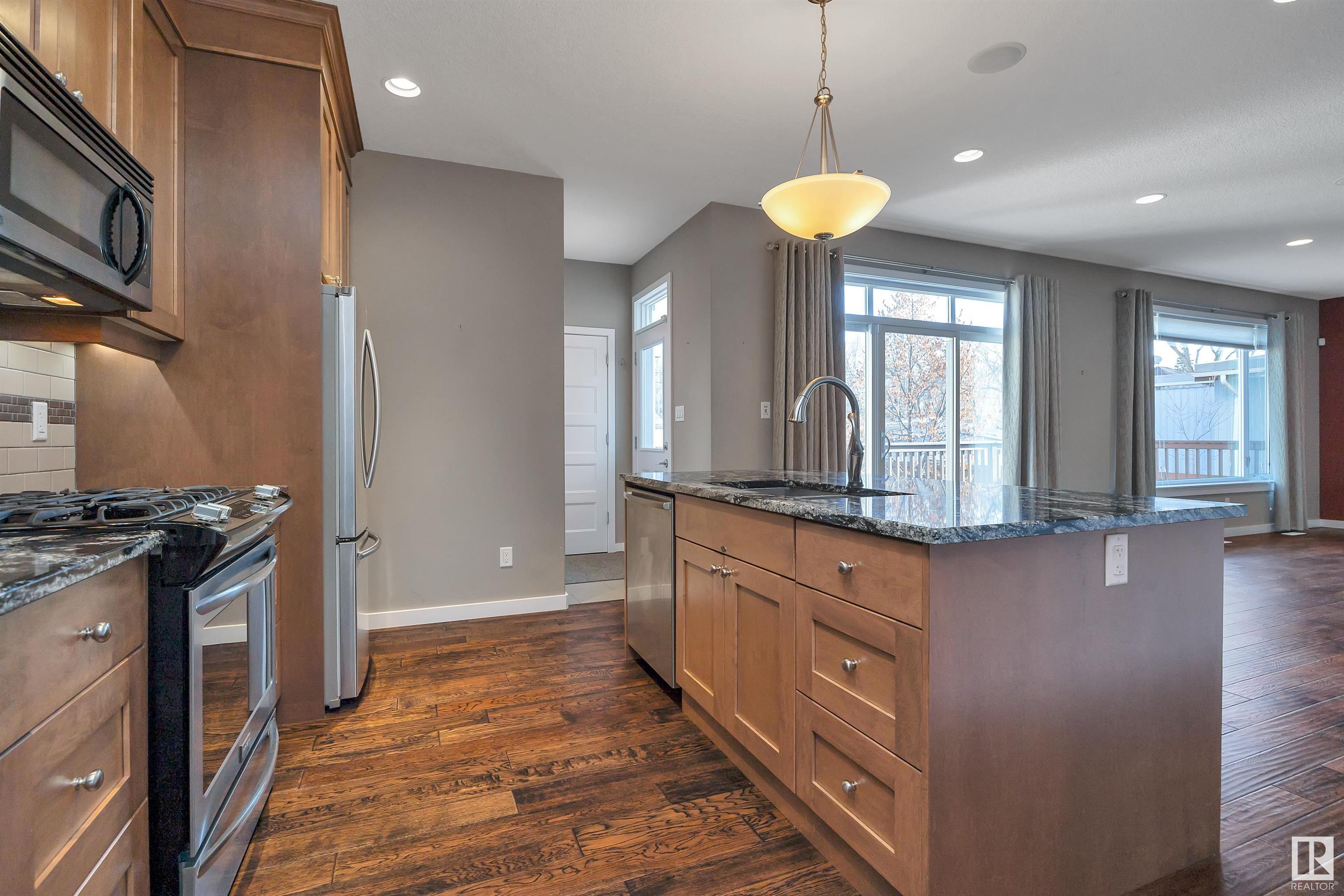      10611 130 ST NW , Edmonton,  ,T5N 1Y1 ;  Listing Number: MLS E4417232