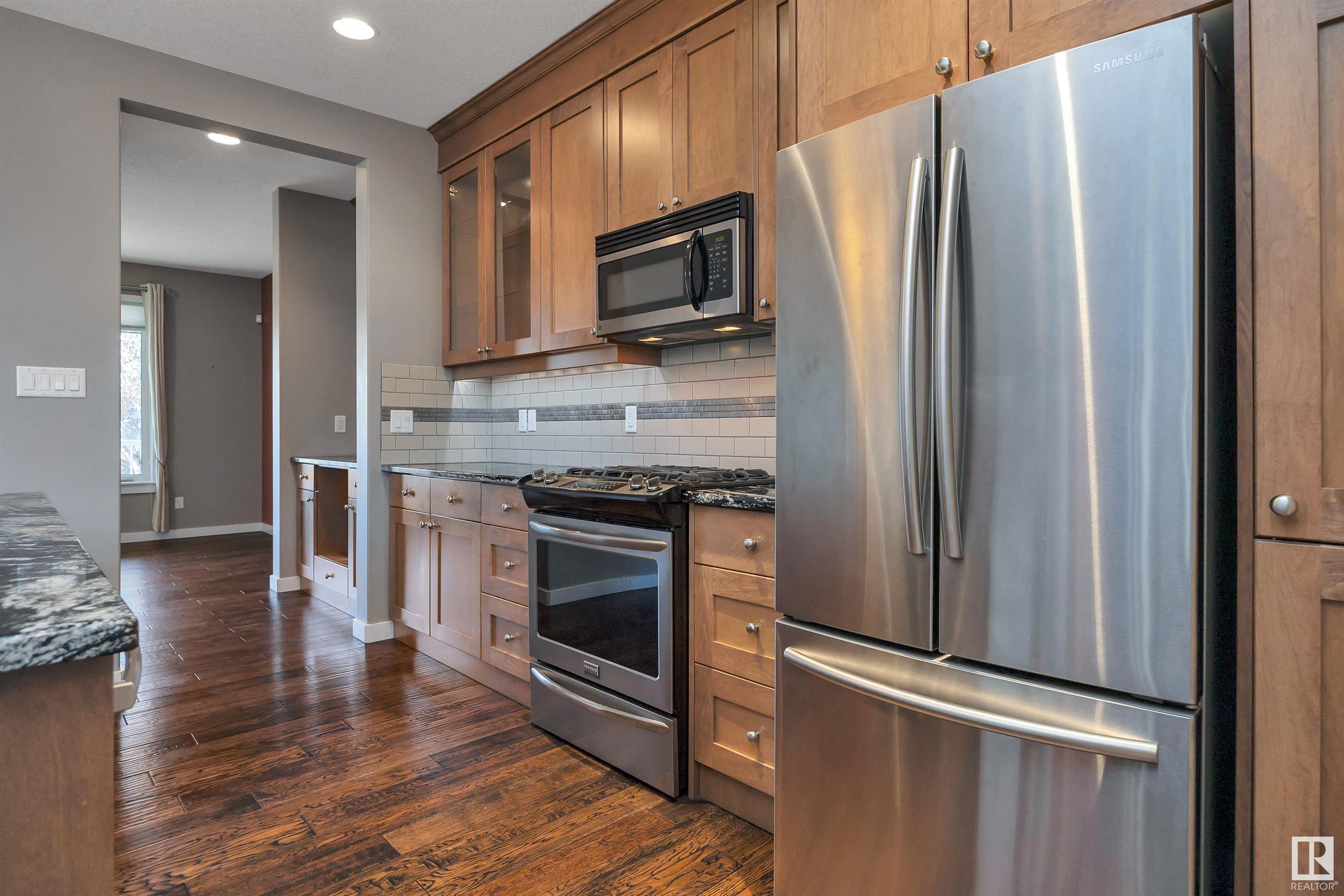      10611 130 ST NW , Edmonton,  ,T5N 1Y1 ;  Listing Number: MLS E4417232