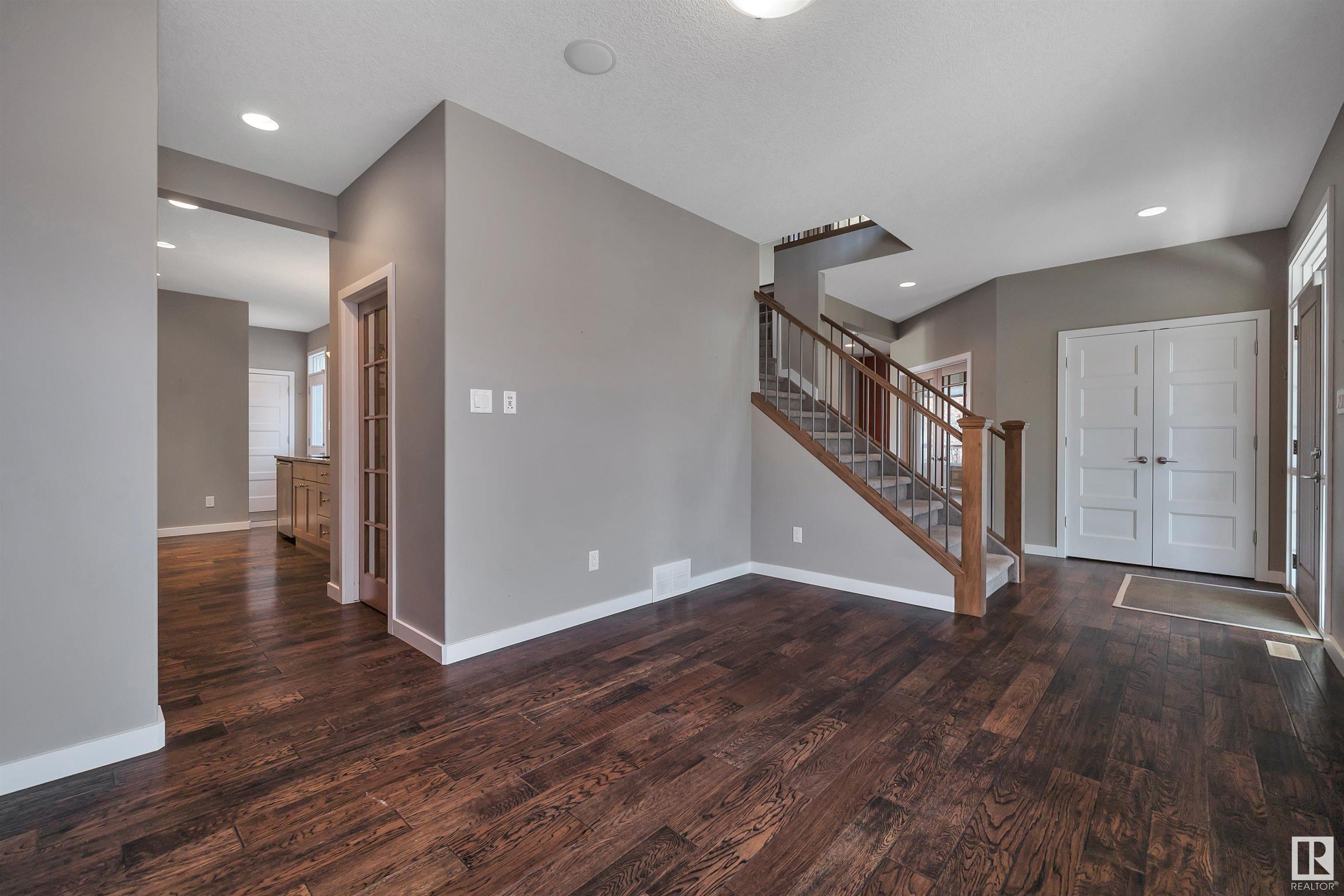      10611 130 ST NW , Edmonton,  ,T5N 1Y1 ;  Listing Number: MLS E4417232