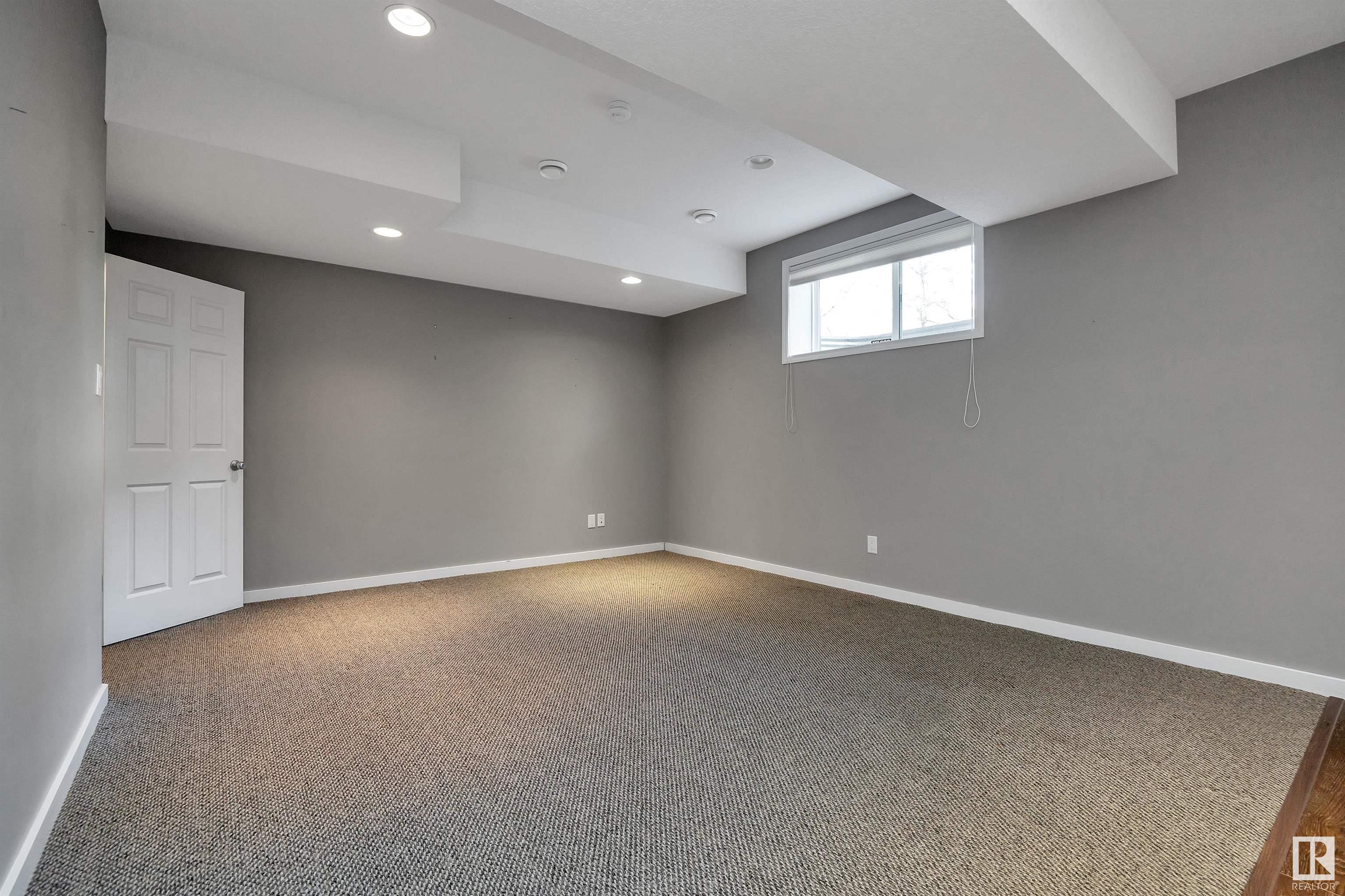      10611 130 ST NW , Edmonton,  ,T5N 1Y1 ;  Listing Number: MLS E4417232