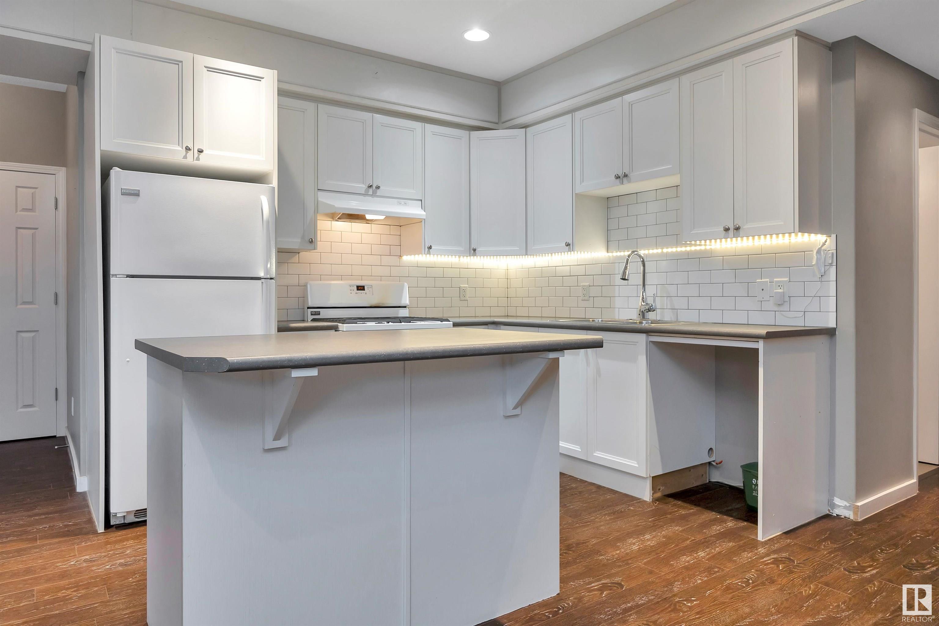      10611 130 ST NW , Edmonton,  ,T5N 1Y1 ;  Listing Number: MLS E4417232