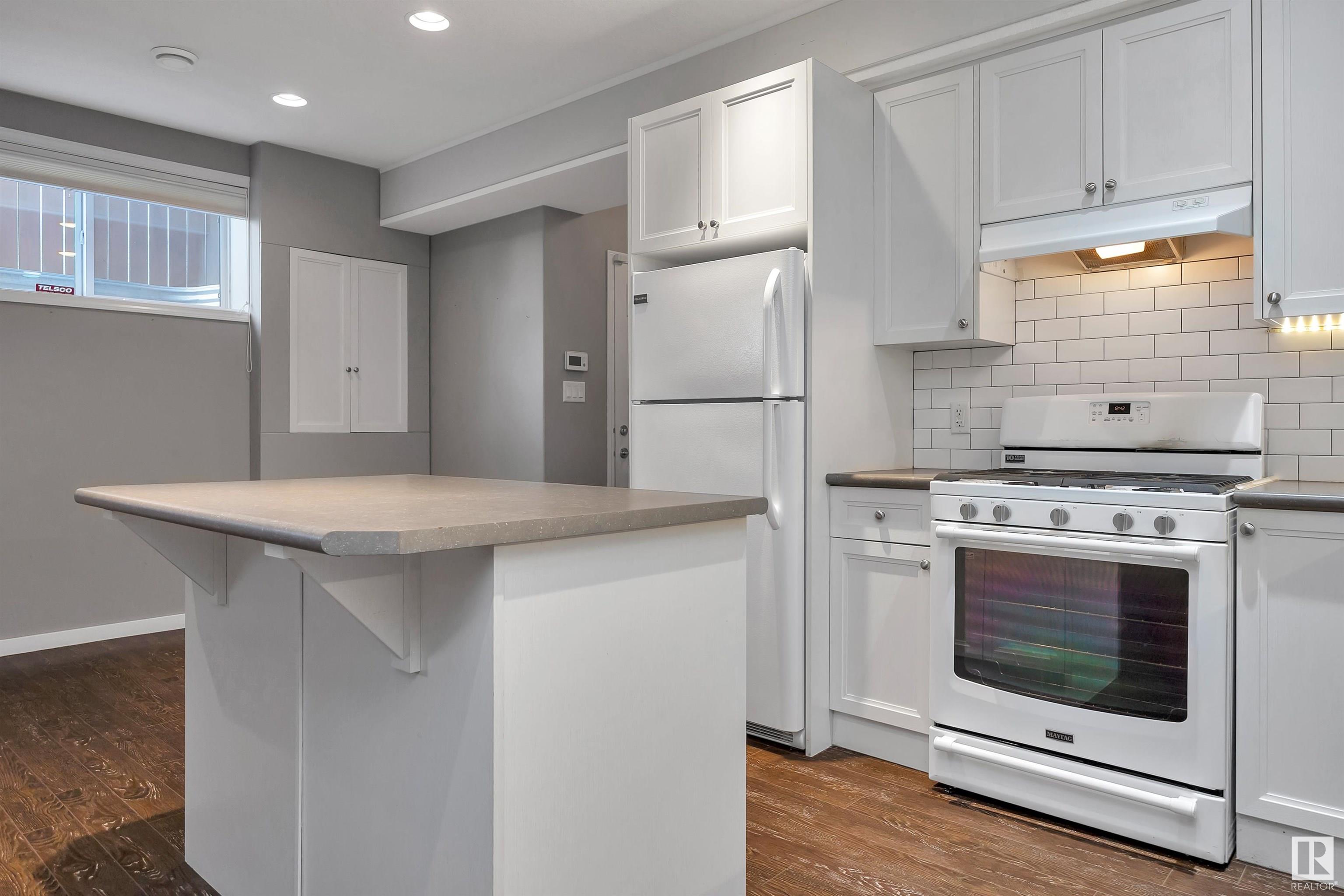      10611 130 ST NW , Edmonton,  ,T5N 1Y1 ;  Listing Number: MLS E4417232